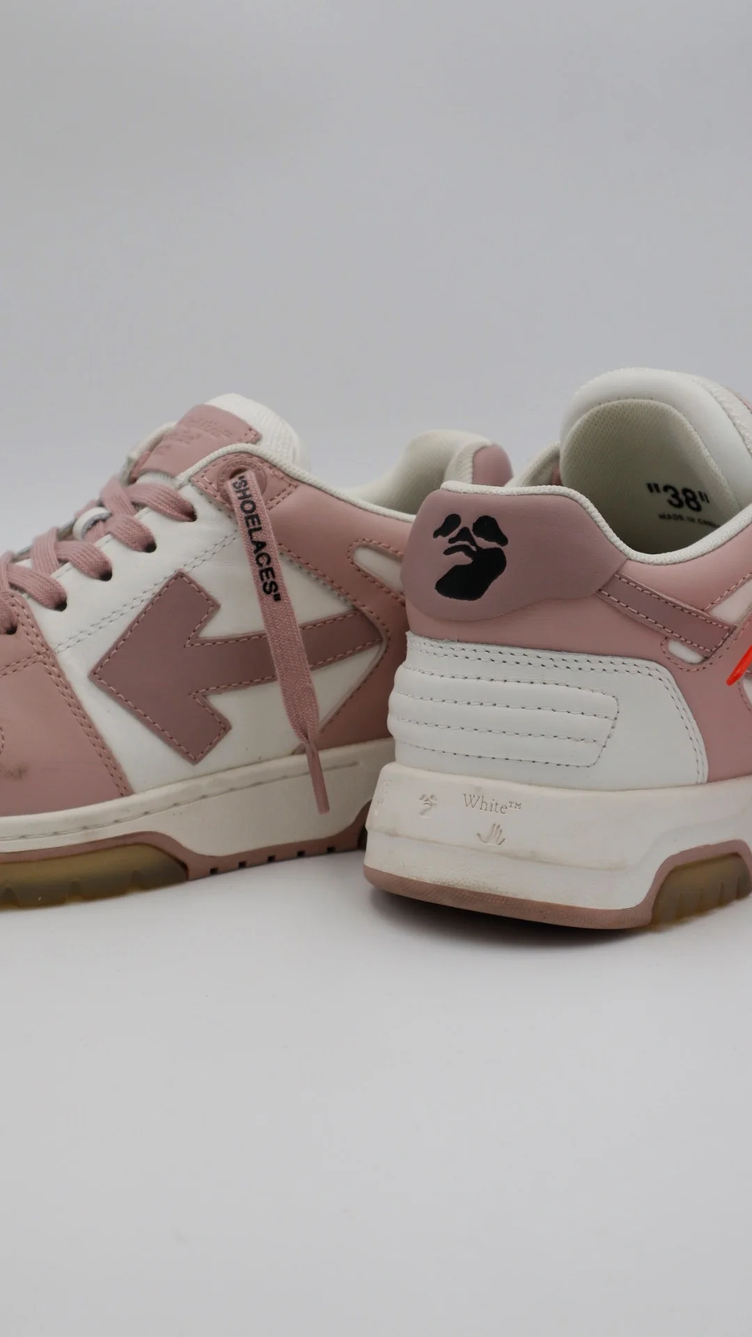 Off OOO Pink White - Imagen 4