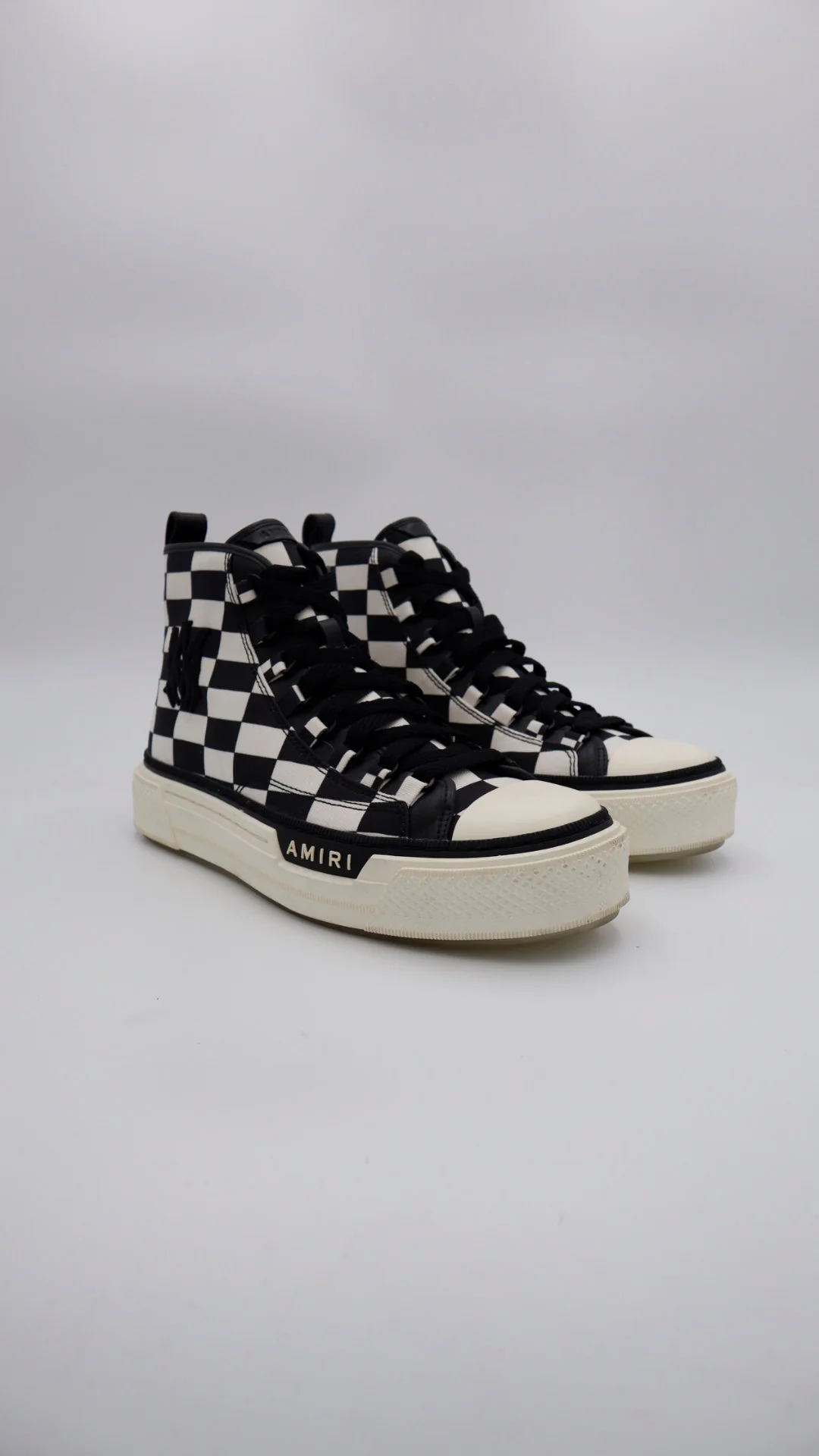 Amiri High - Imagen 1