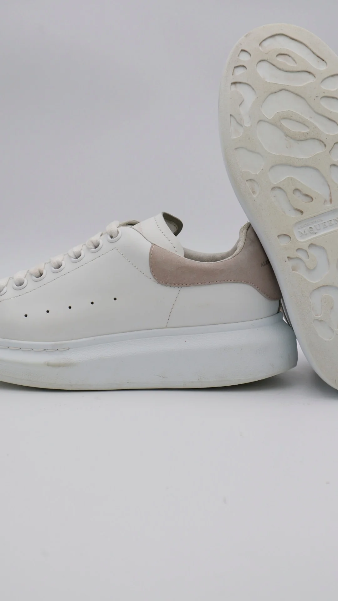 Mcqueen Clásico Gamuza  - Imagen 5