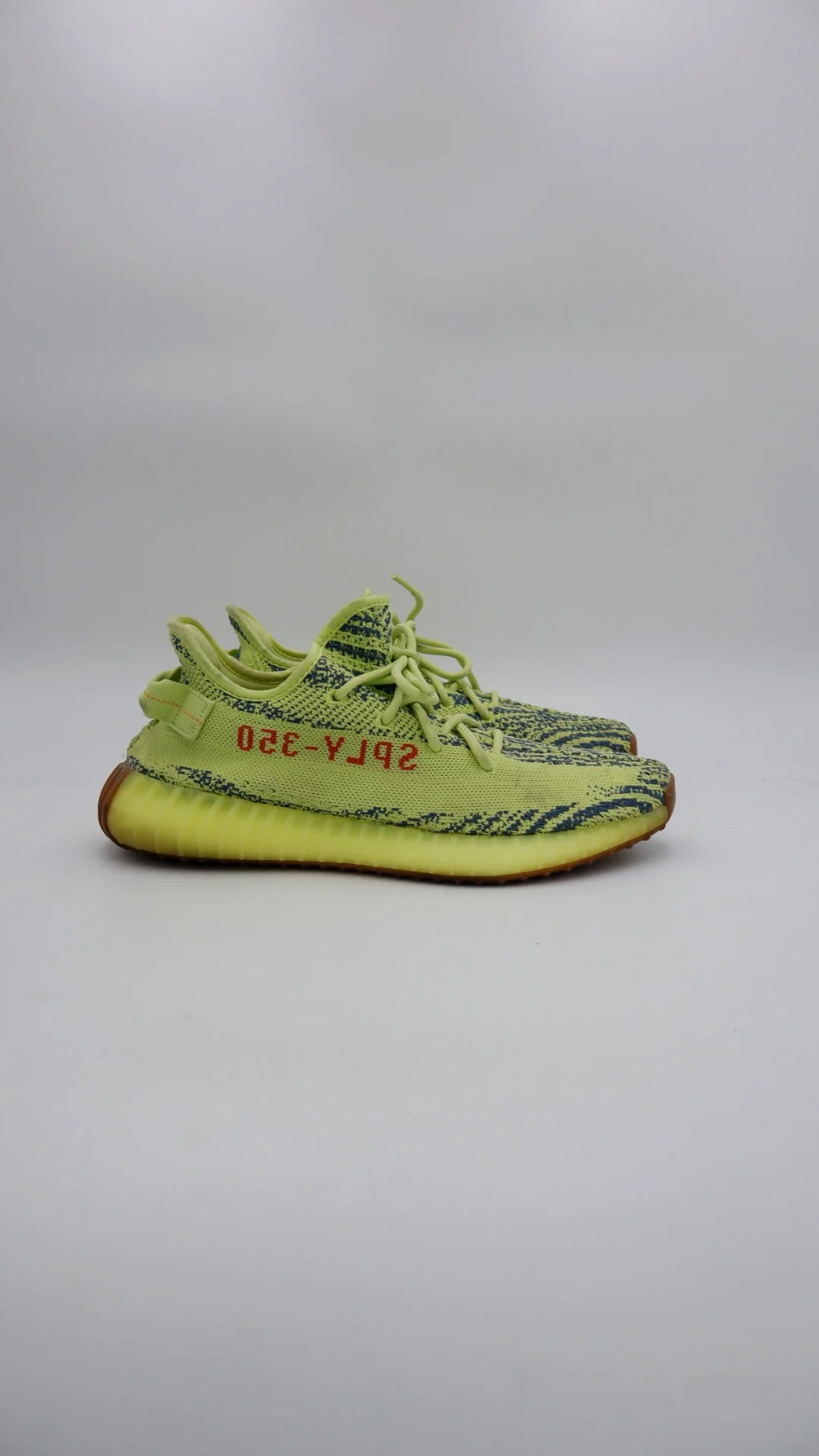 Yeezy 350 Semi Frozen