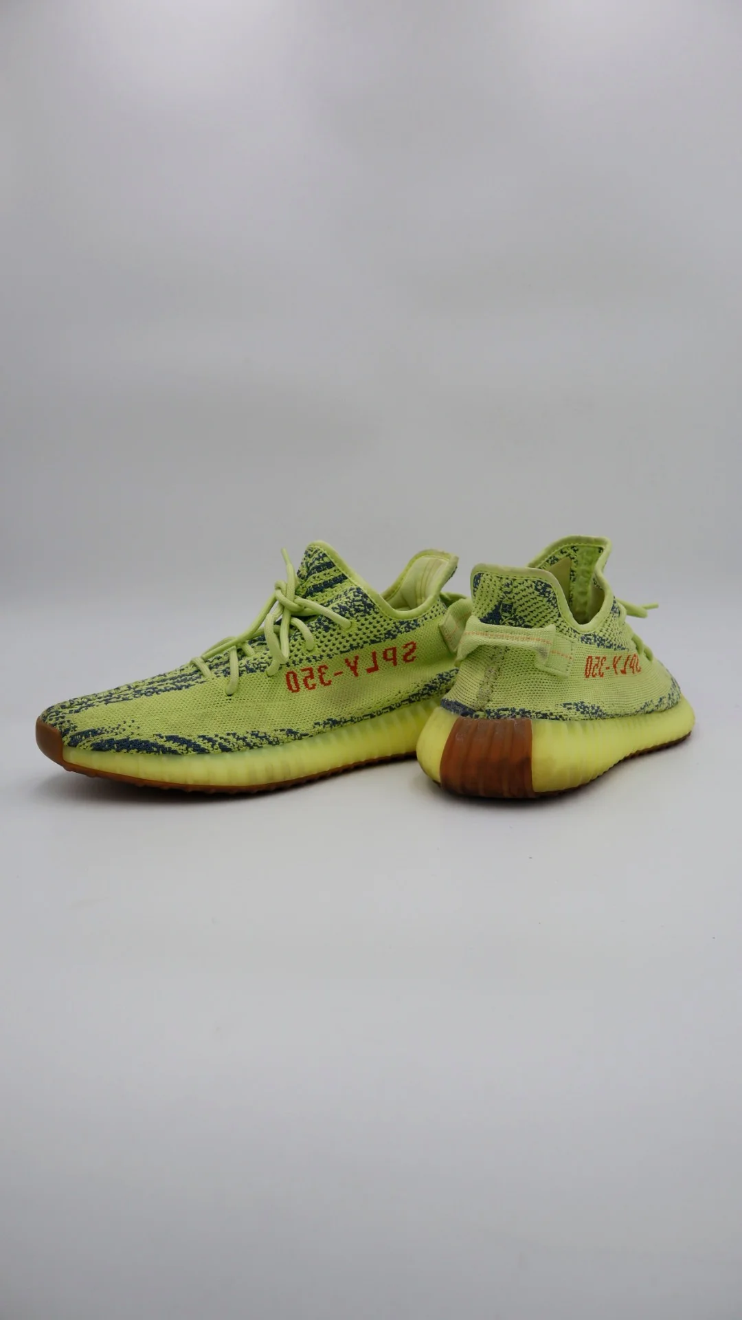 Yeezy 350 Semi Frozen - Imagen 2