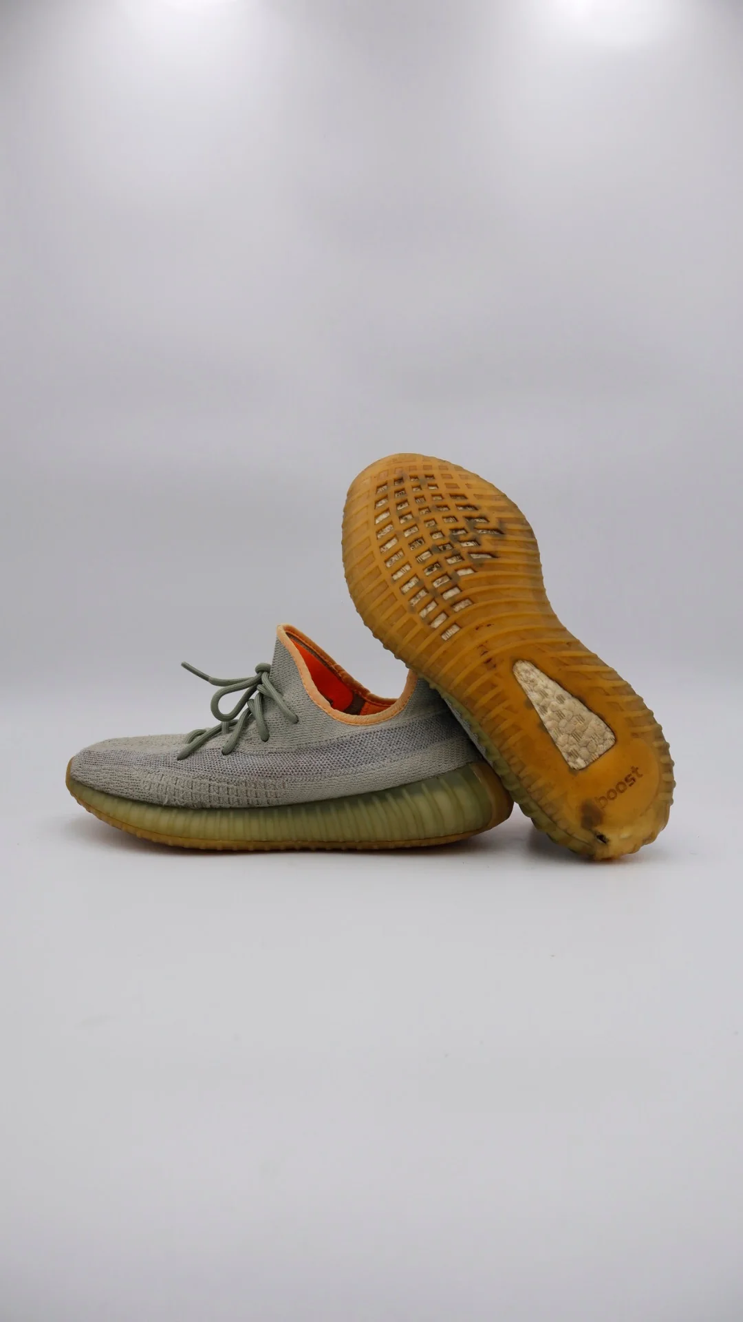 Yeezy 350 Desert Sage  - Imagen 5