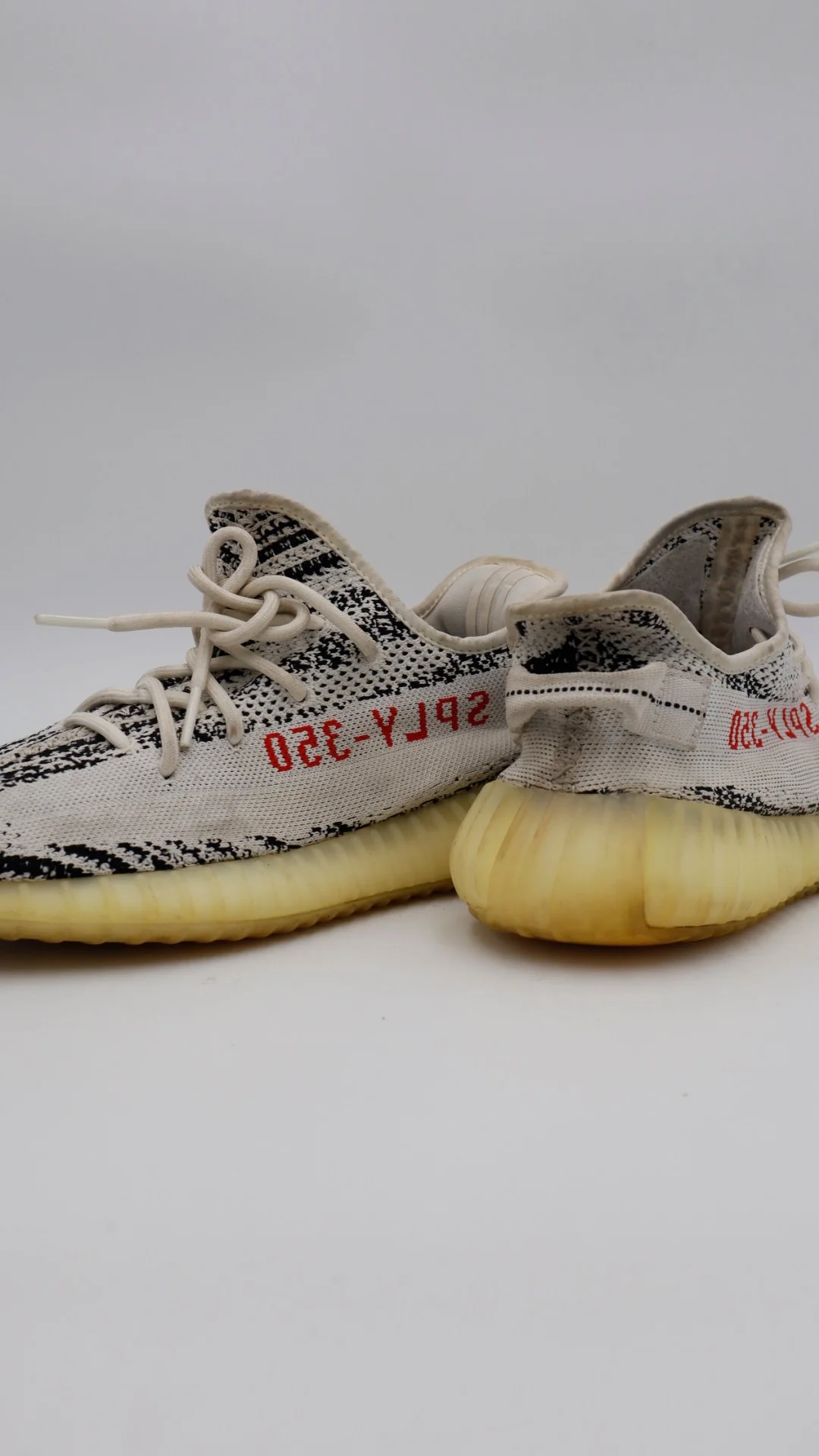 Yeezy 350 Zebra - Imagen 4