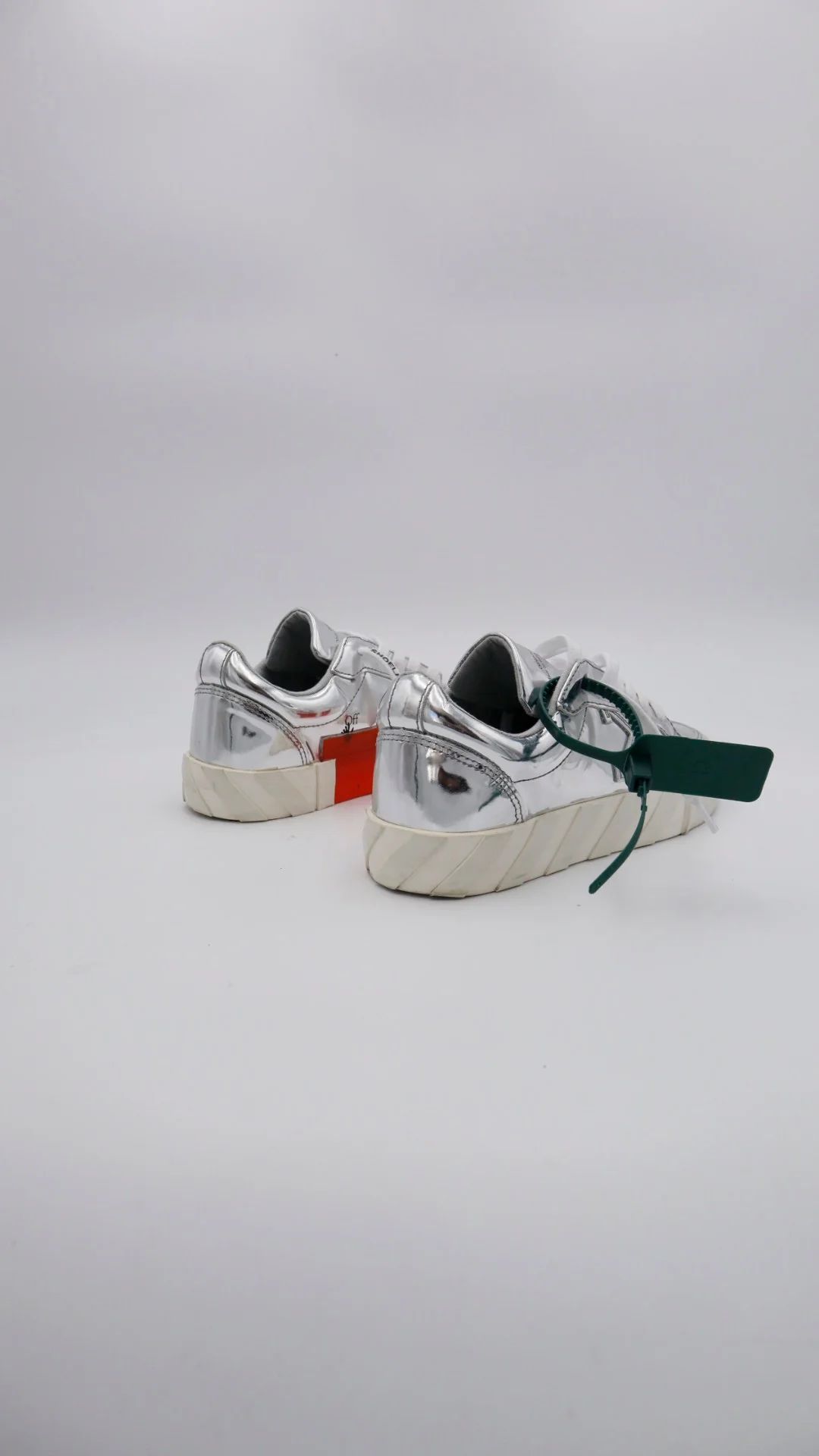 Off Vulcanized Low - Imagen 3