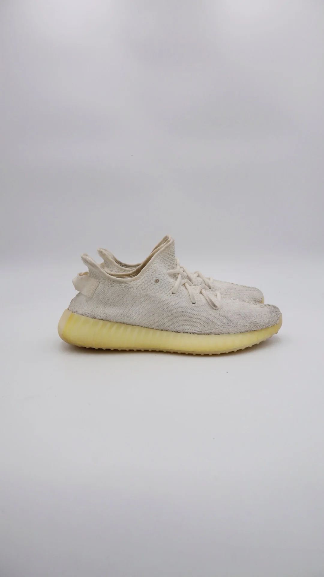 Yeezy 350 Cream