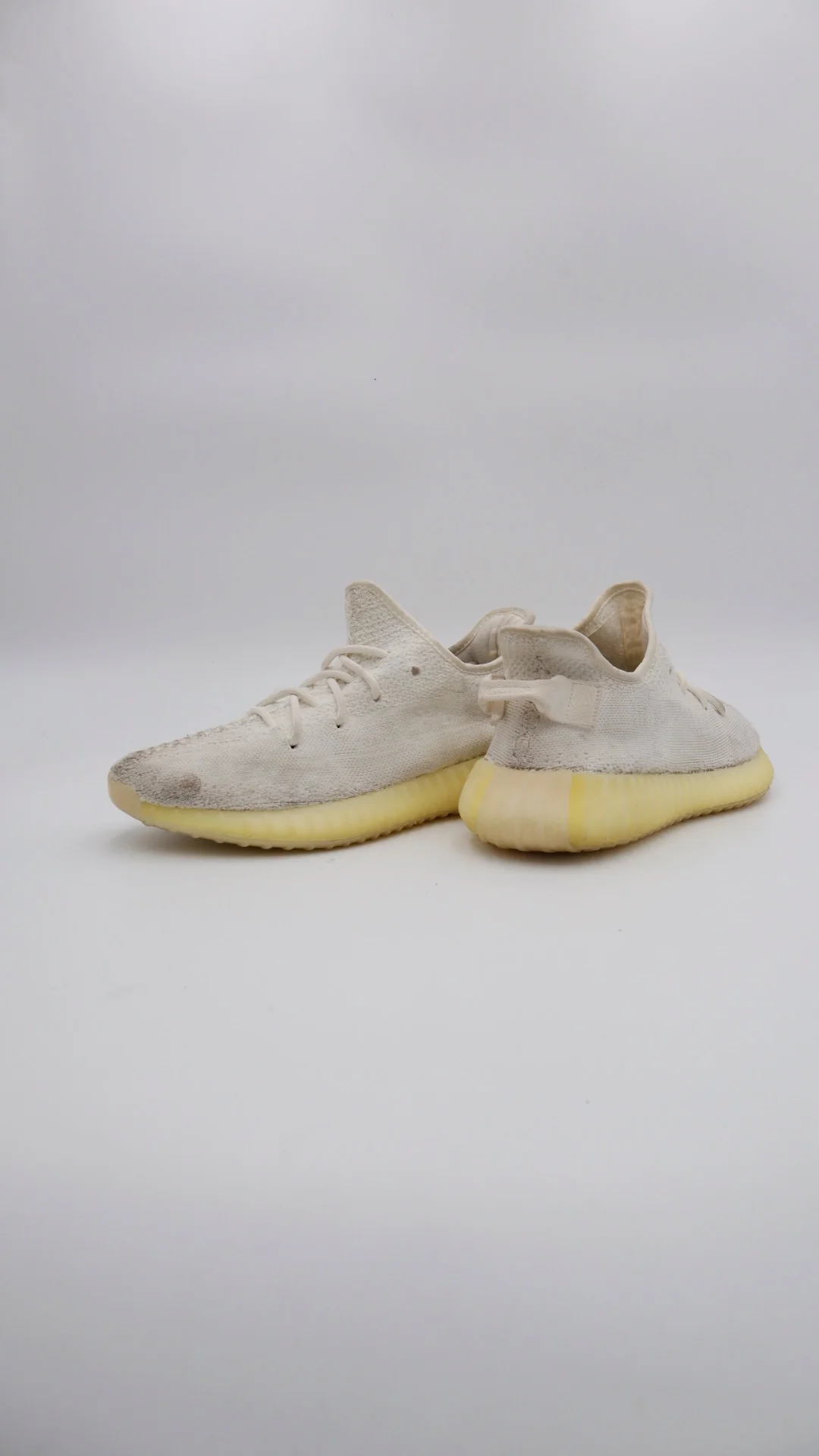 Yeezy 350 Cream - Imagen 3