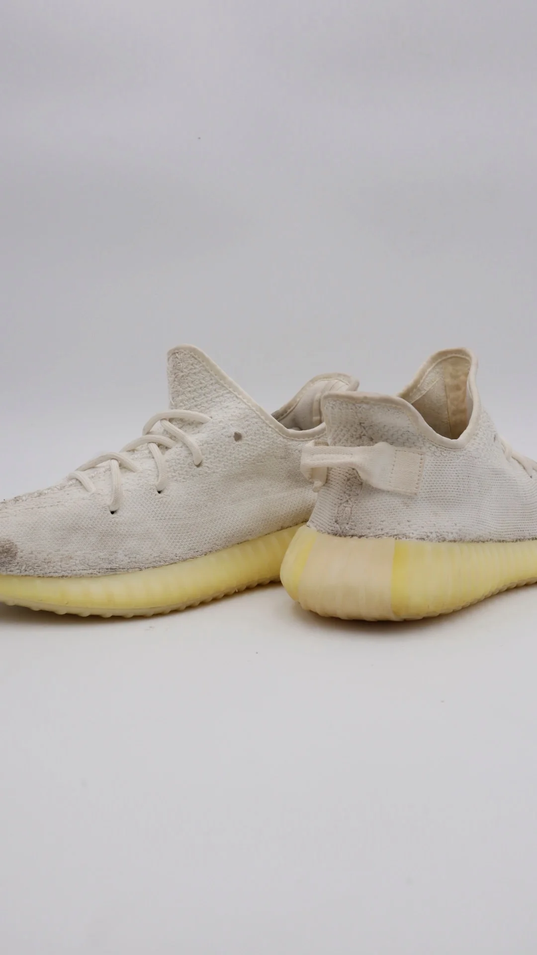 Yeezy 350 Cream - Imagen 4