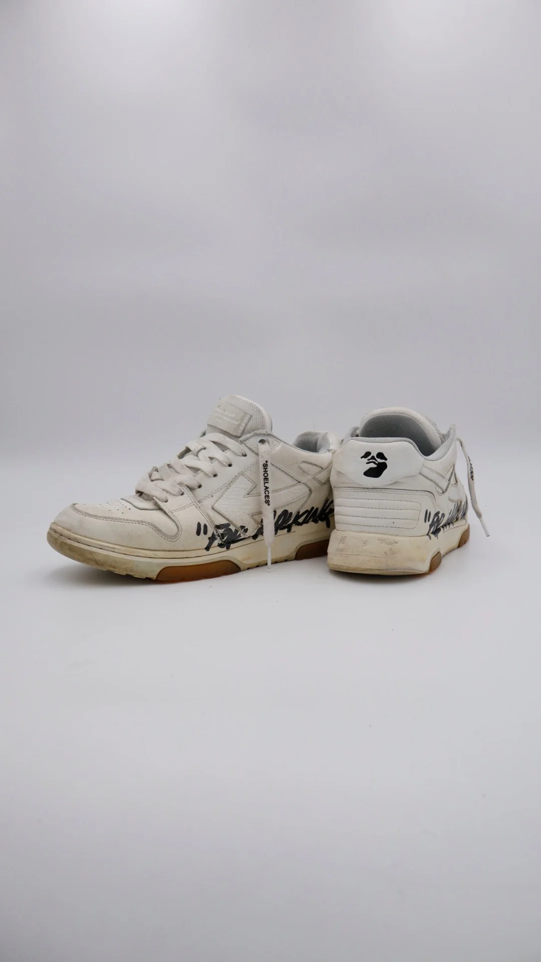 Off White For Working  - Imagen 3