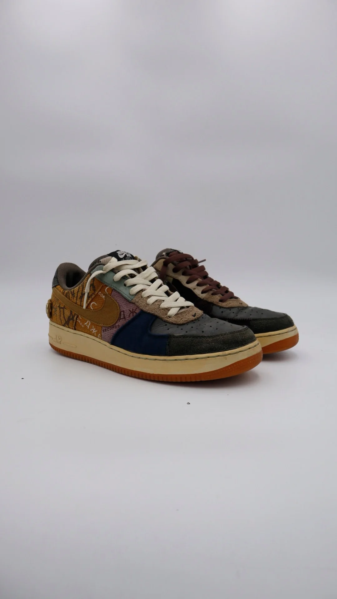 AF1 Travis Scott Cactus Jack - Imagen 2