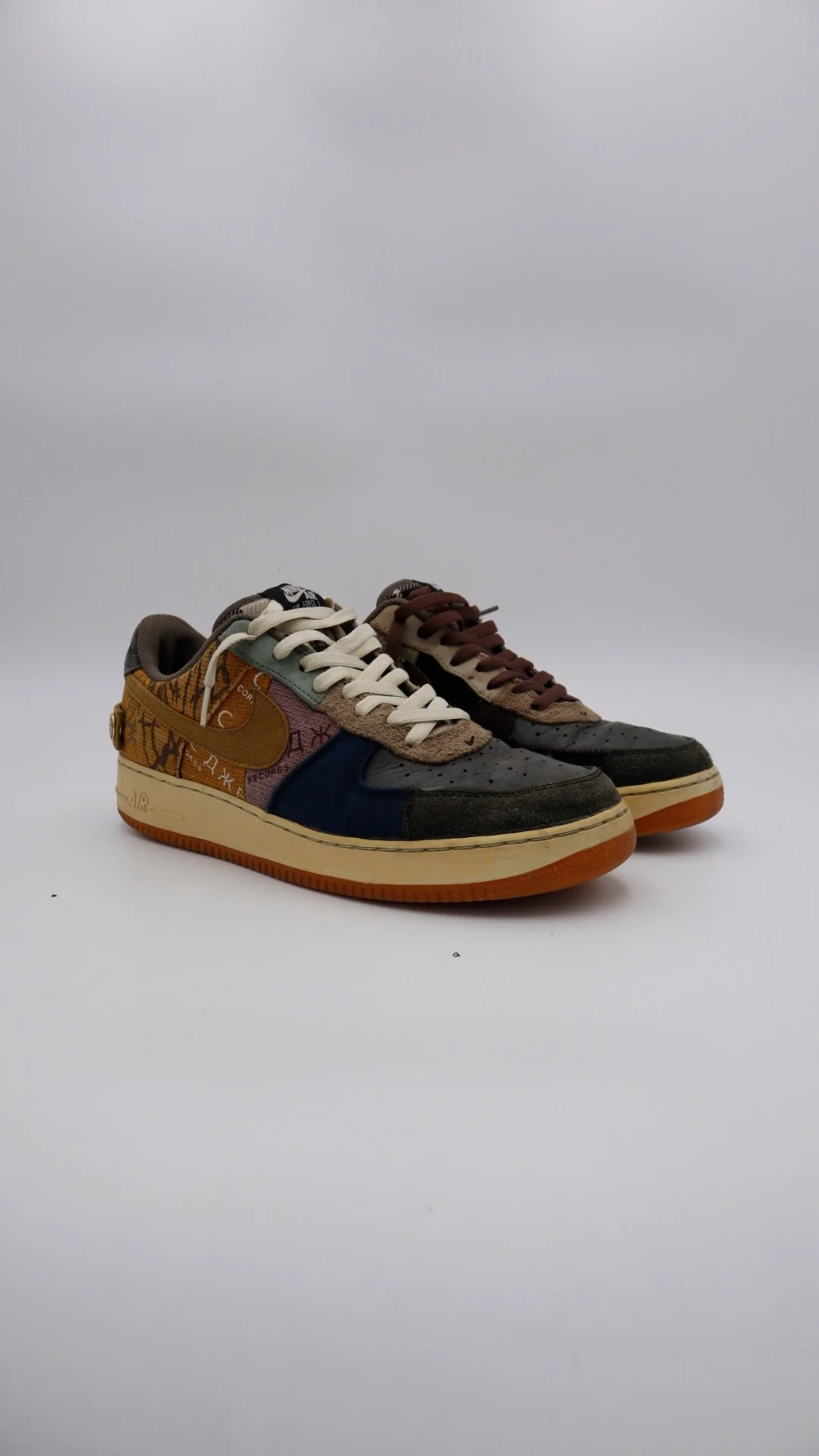 AF1 Travis Scott Cactus Jack - Imagen 3