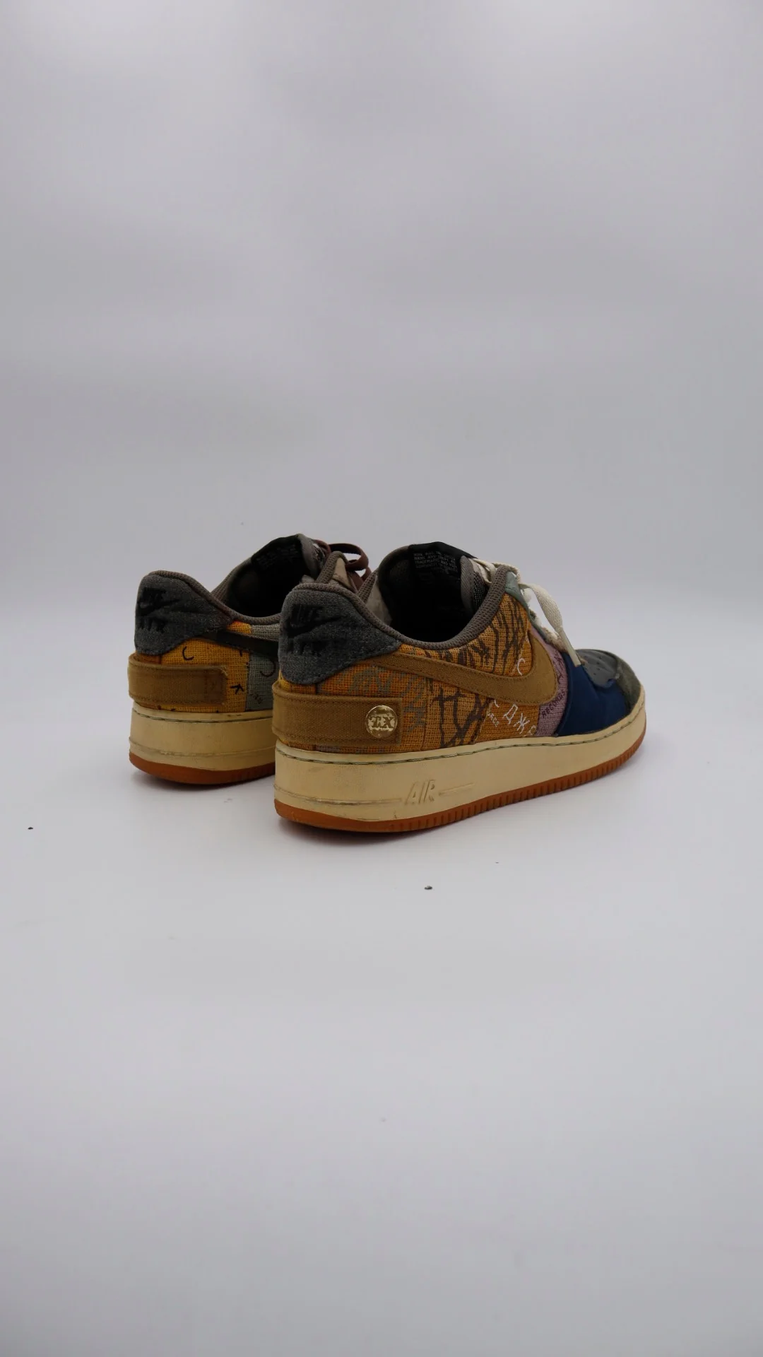 AF1 Travis Scott Cactus Jack - Imagen 4
