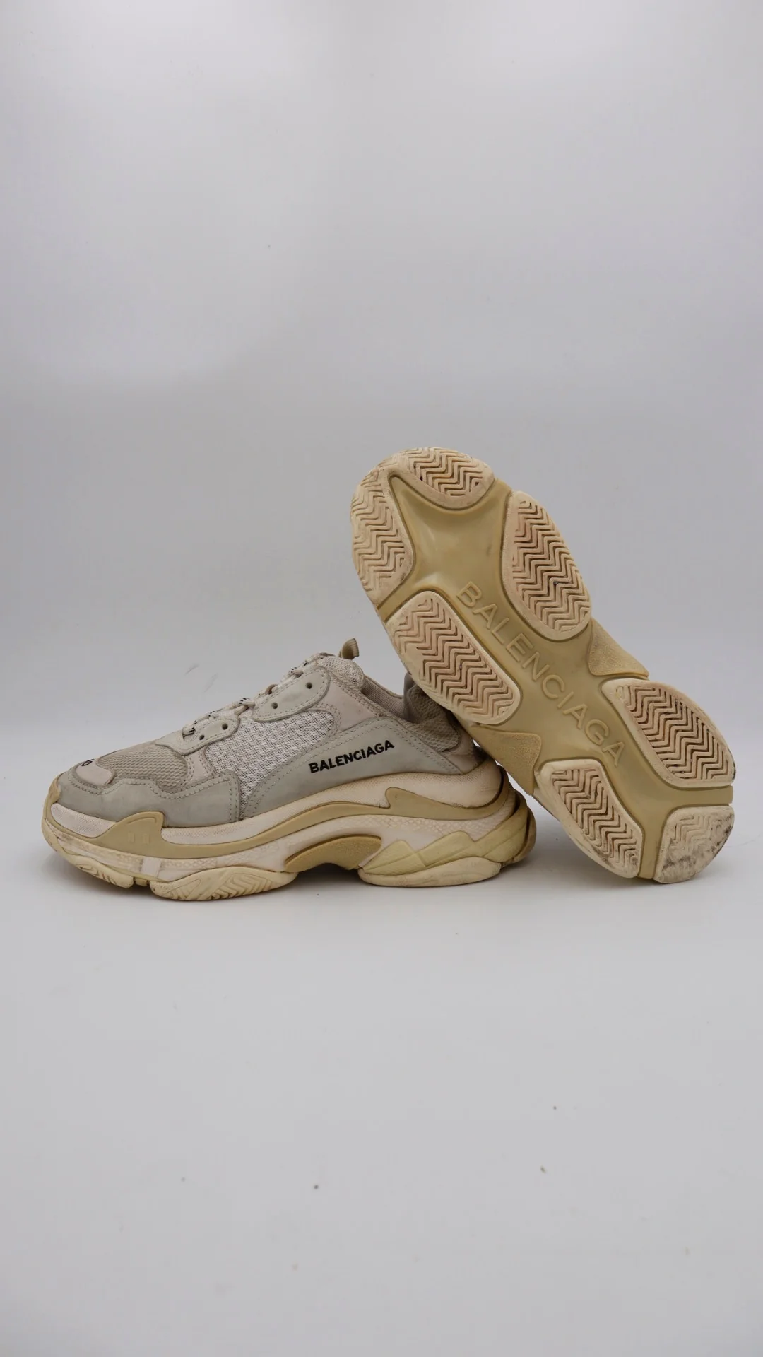 Balenciaga Triple S - Imagen 4