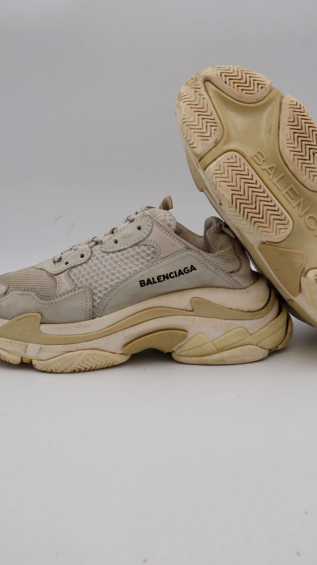 Balenciaga Triple S - Imagen 5