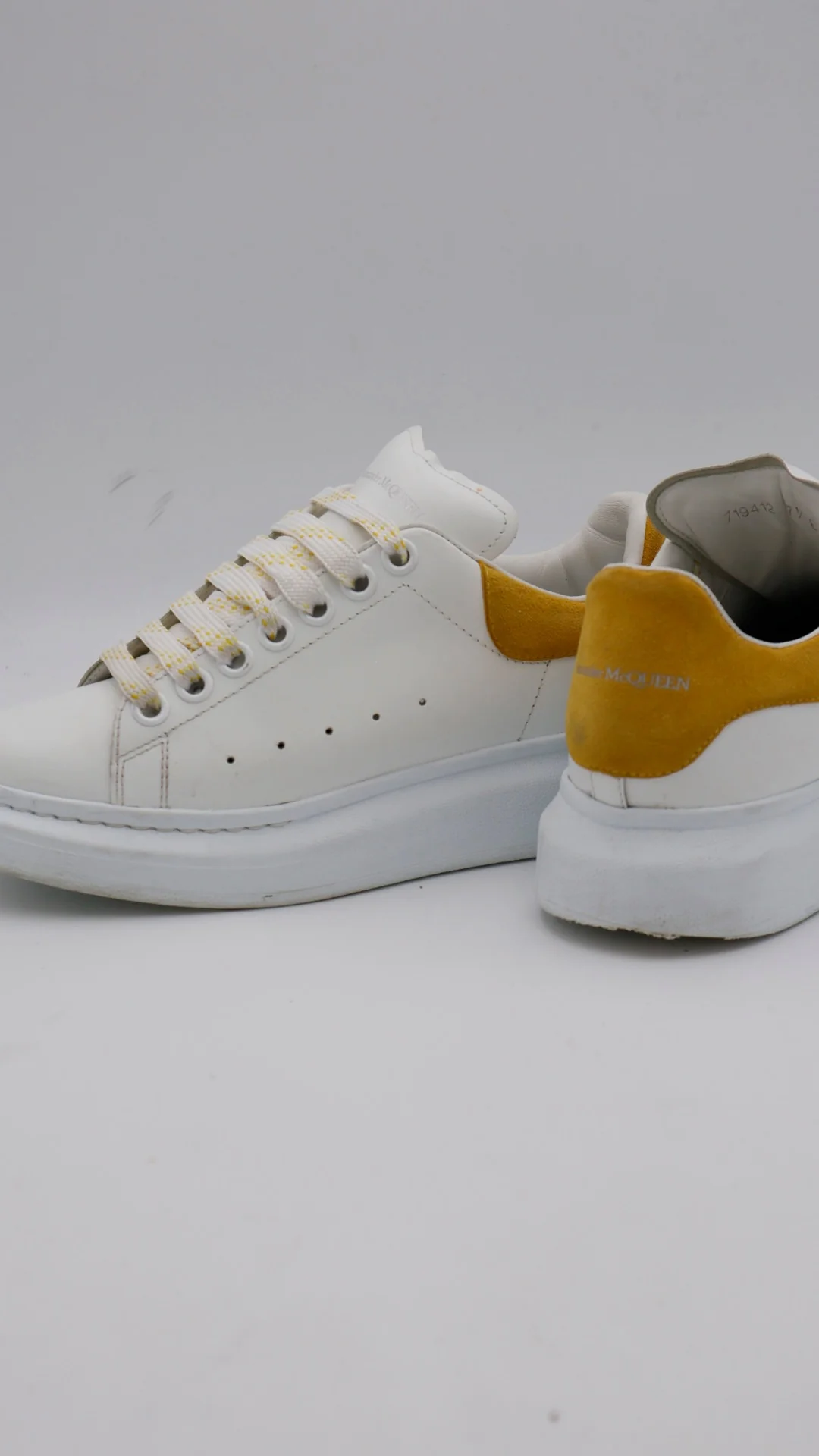 Mcqueen Gamuza - Imagen 5