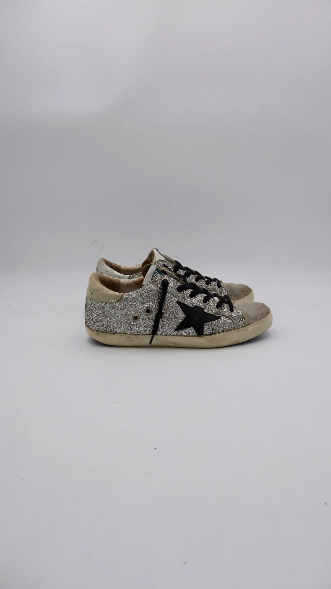 Golden Goose Superstar