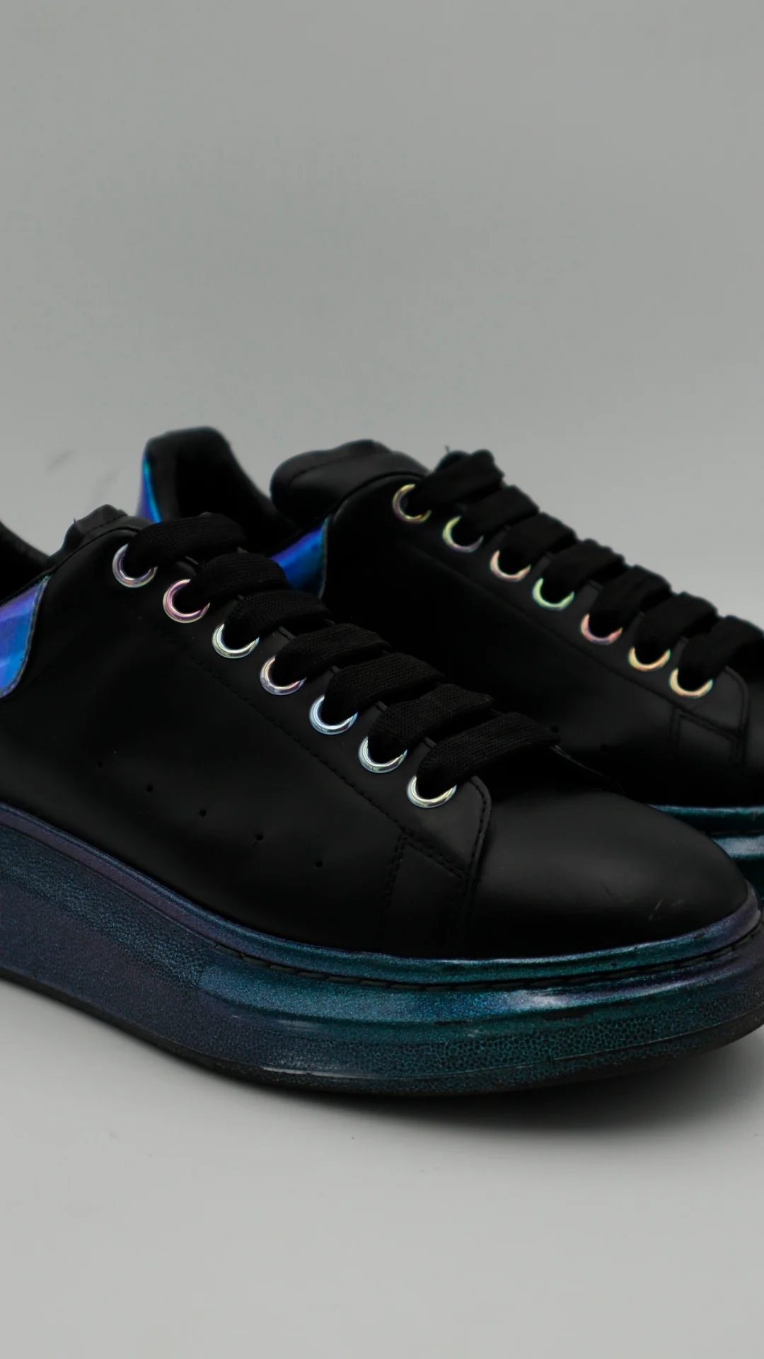 Mcqueen Black - Imagen 2