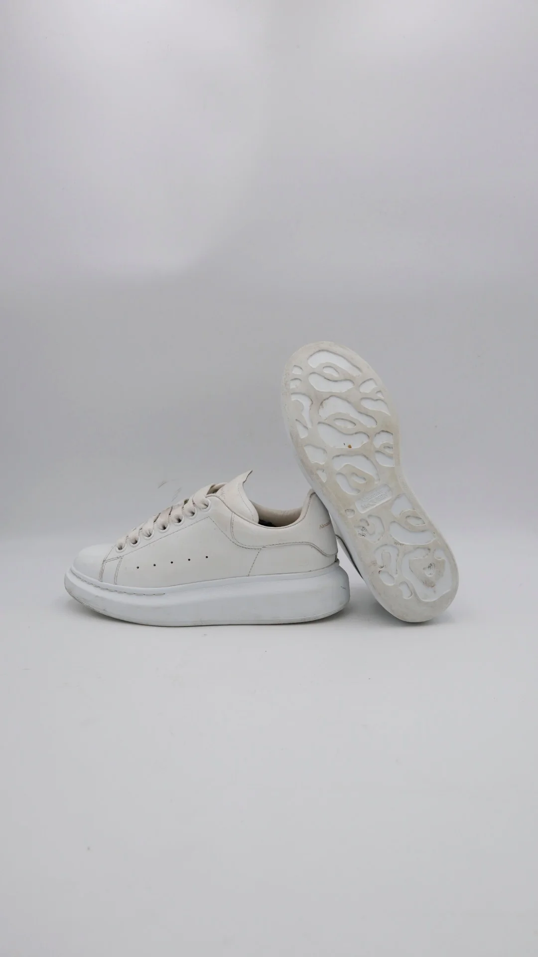 Mcqueen Triple White 5