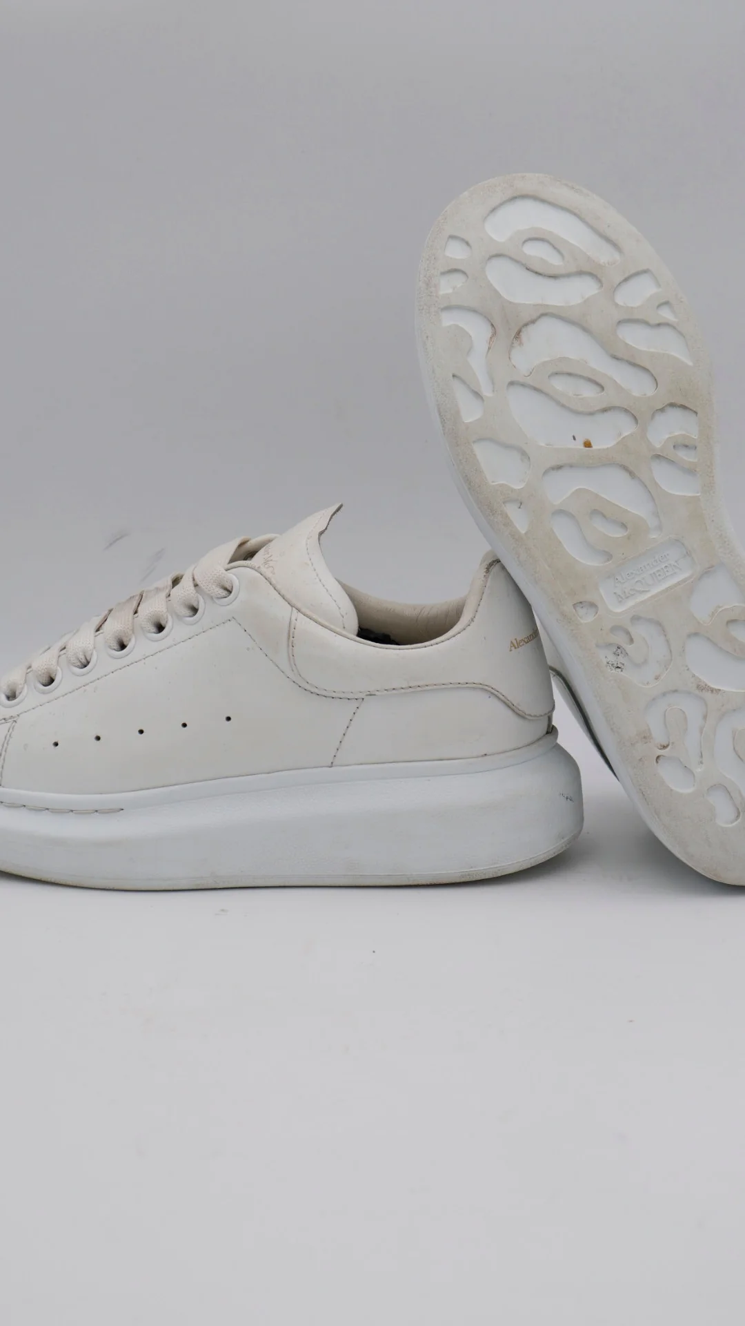 Mcqueen Triple White 6