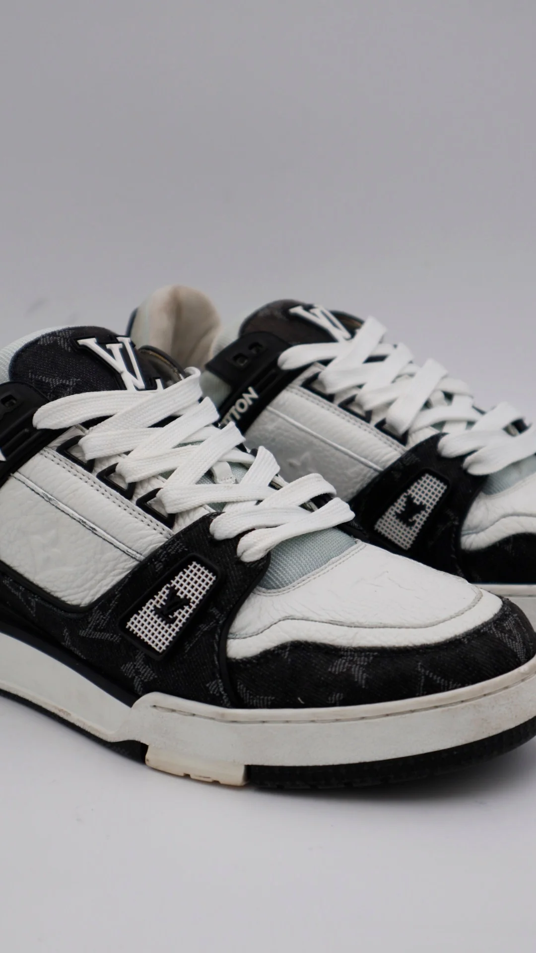 Louis Vuitton Trainer 3