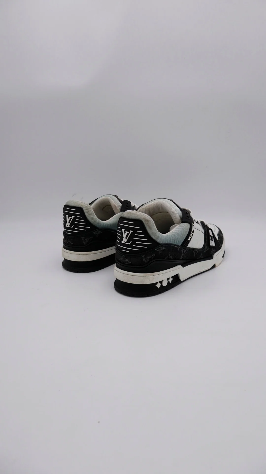Louis Vuitton Trainer 4