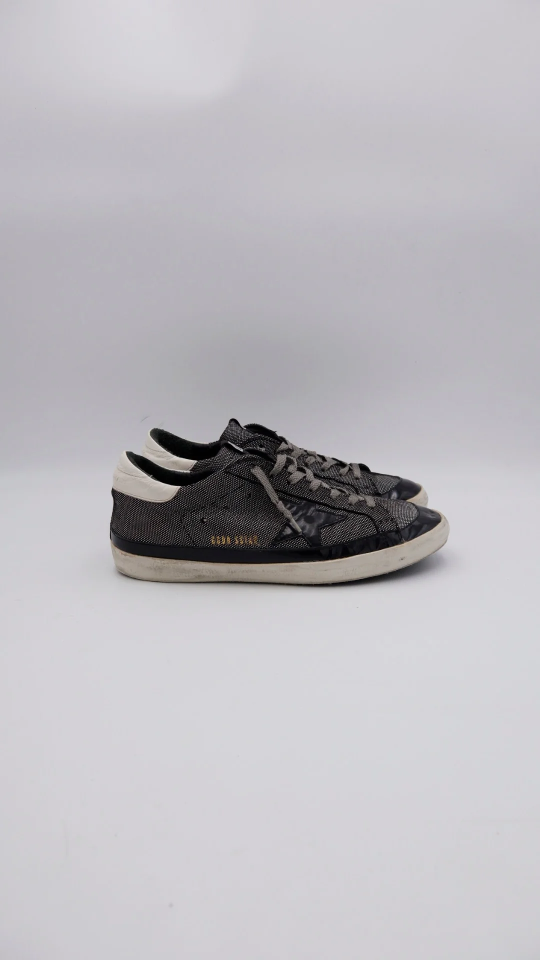 Golden Goose Superstar