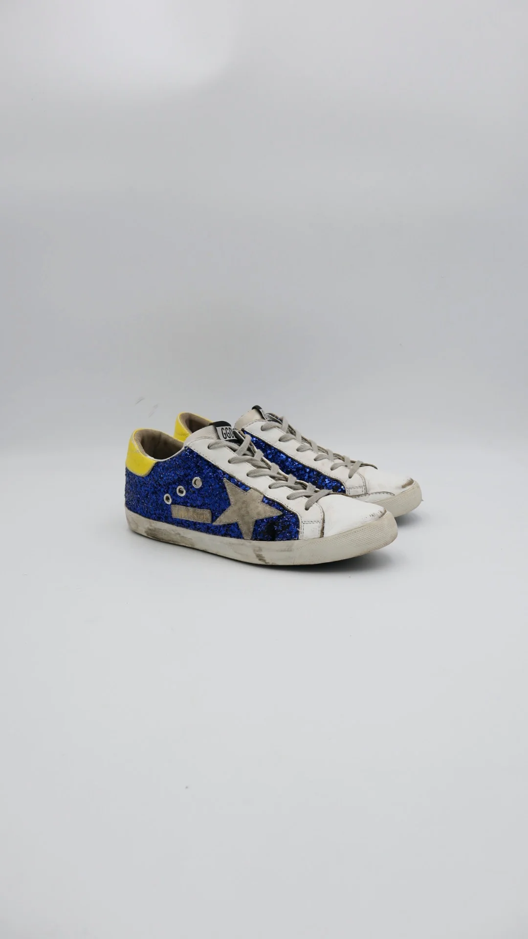 Golden Goose Superstar 2