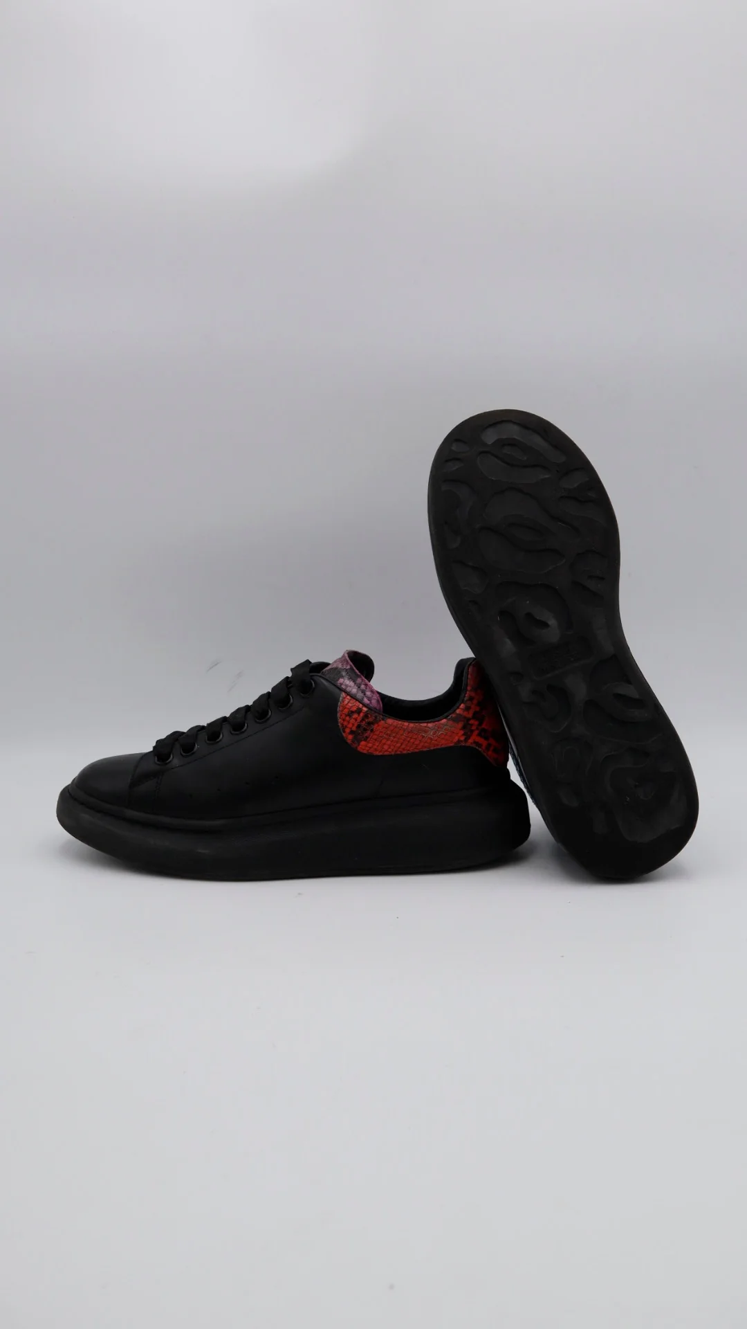 Mcqueen Black Colors 6
