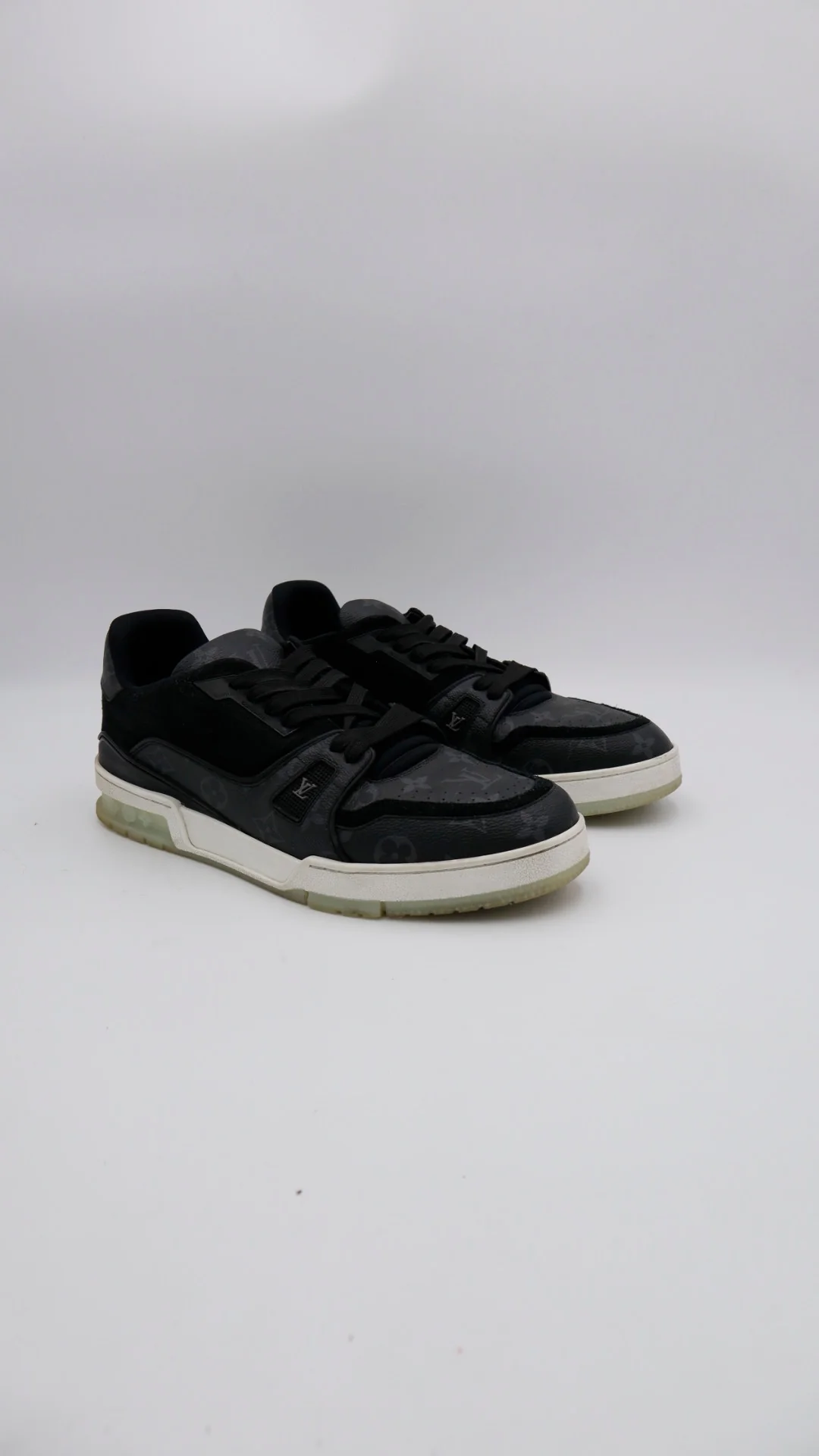 Louis Vuitton Trainer  2