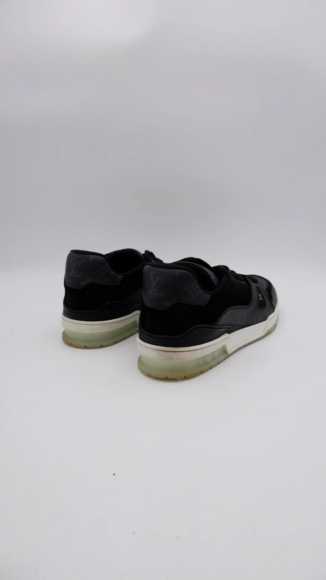 Louis Vuitton Trainer  3