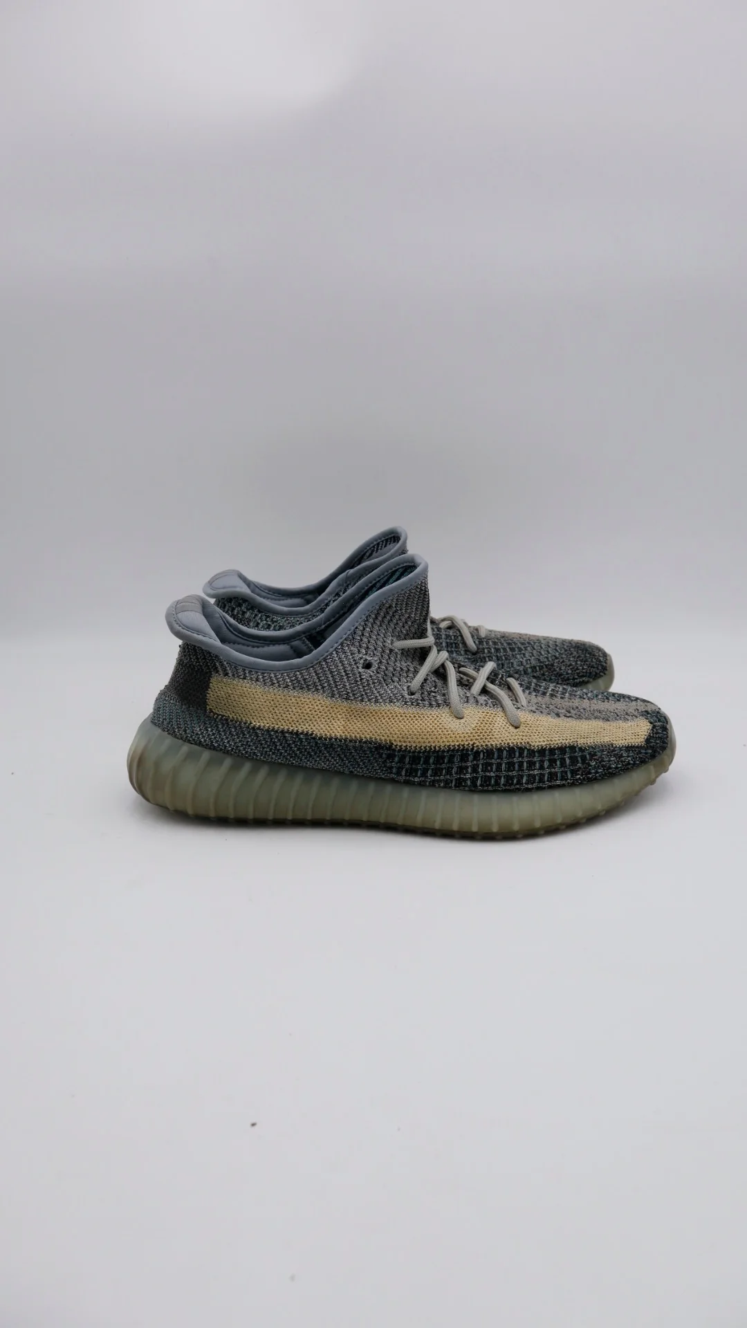 Yeezy 350 Safflower