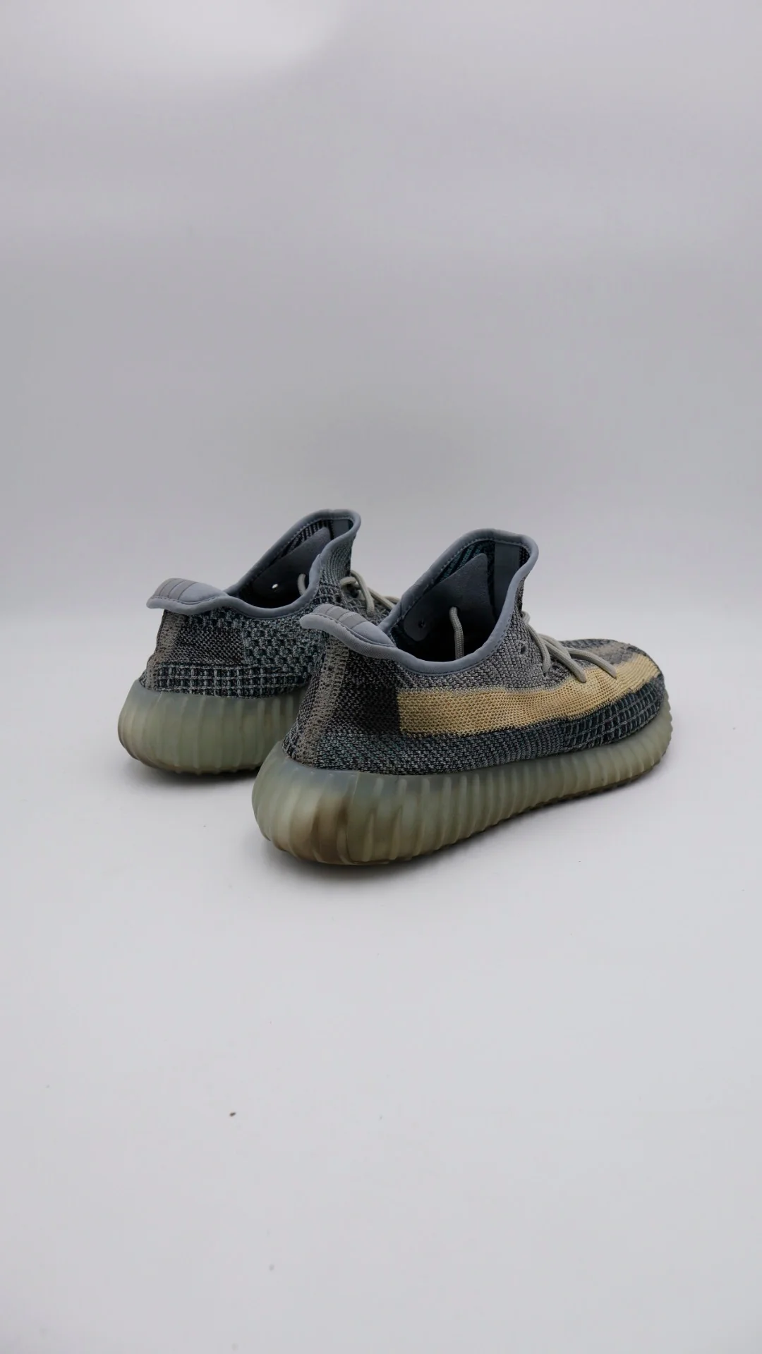 Yeezy 350 Safflower 3