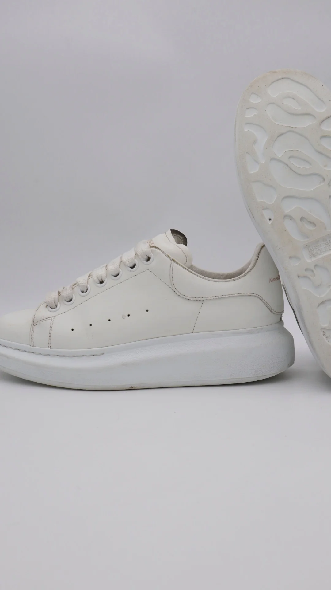 Mcqueen Triple White 6