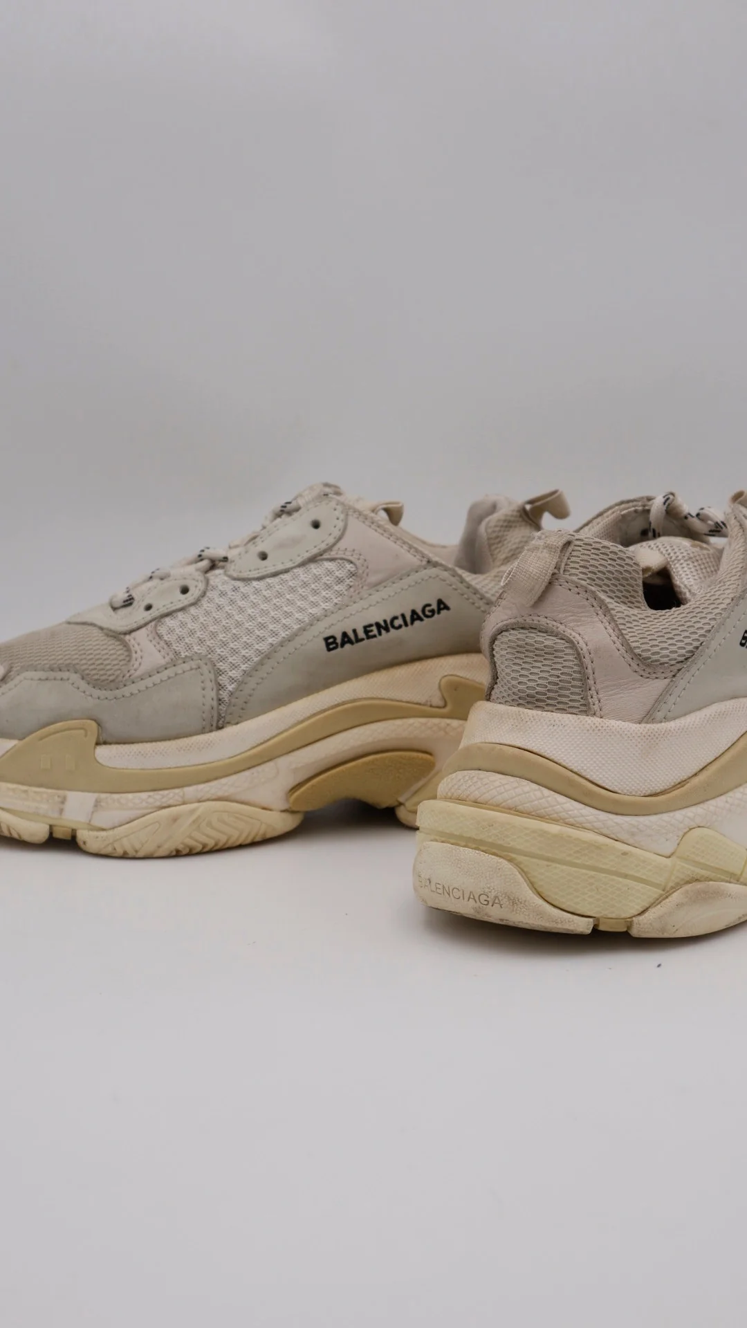 Balenciaga Triple S 5