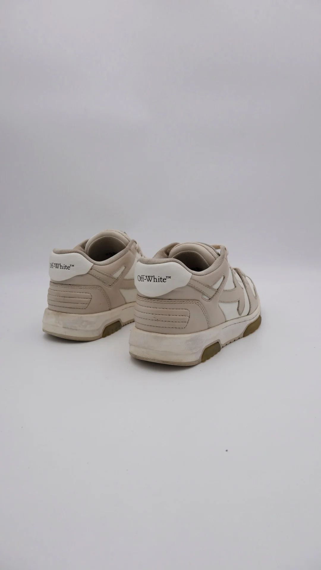 Off OOO Beige 3