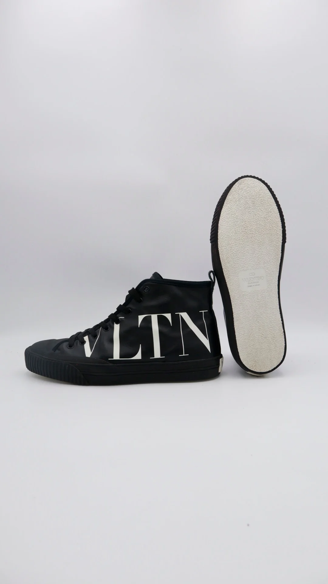 Valentino High Logo 5