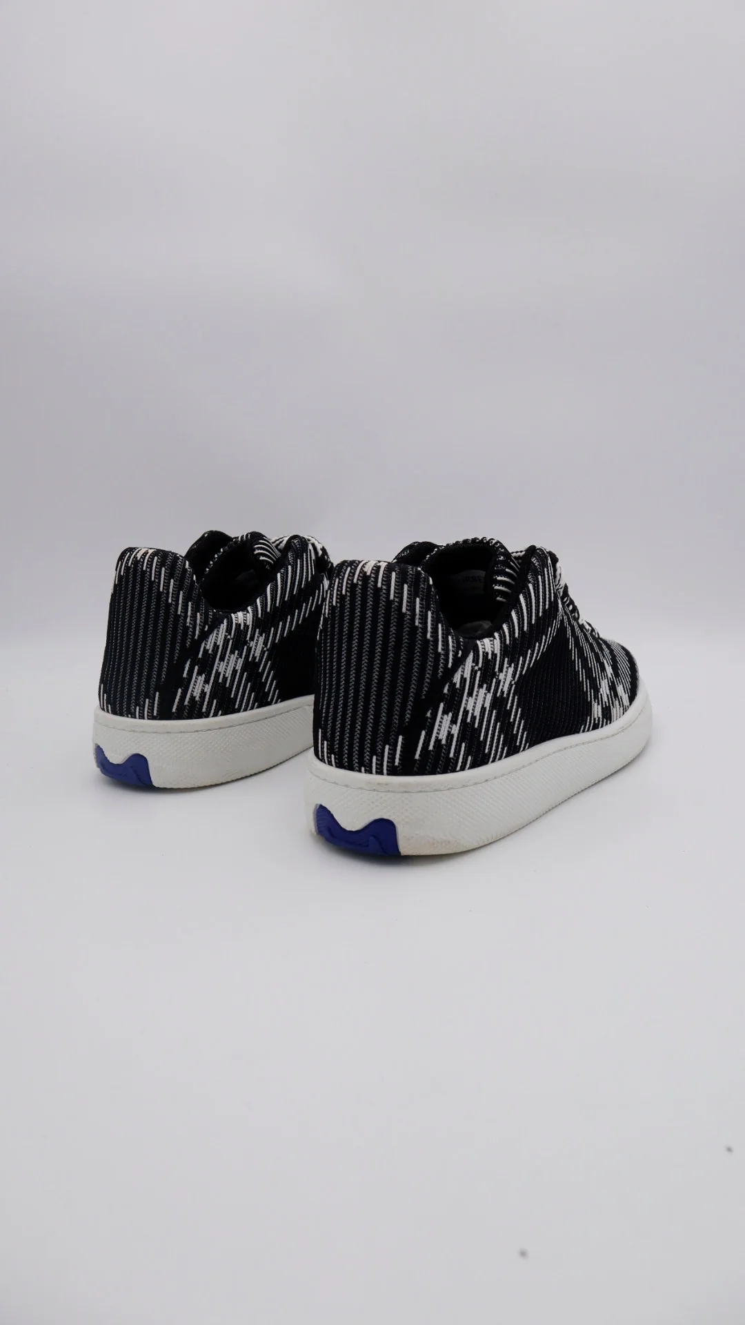 Burberry Trim 5