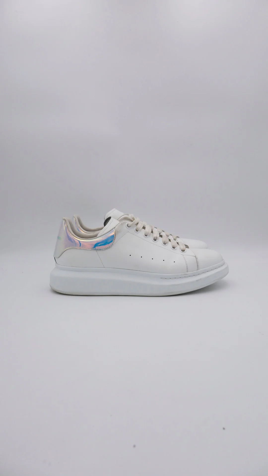 Mcqueen White Tornasol