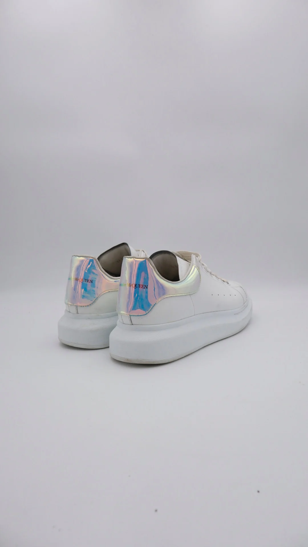 Mcqueen White Tornasol 3
