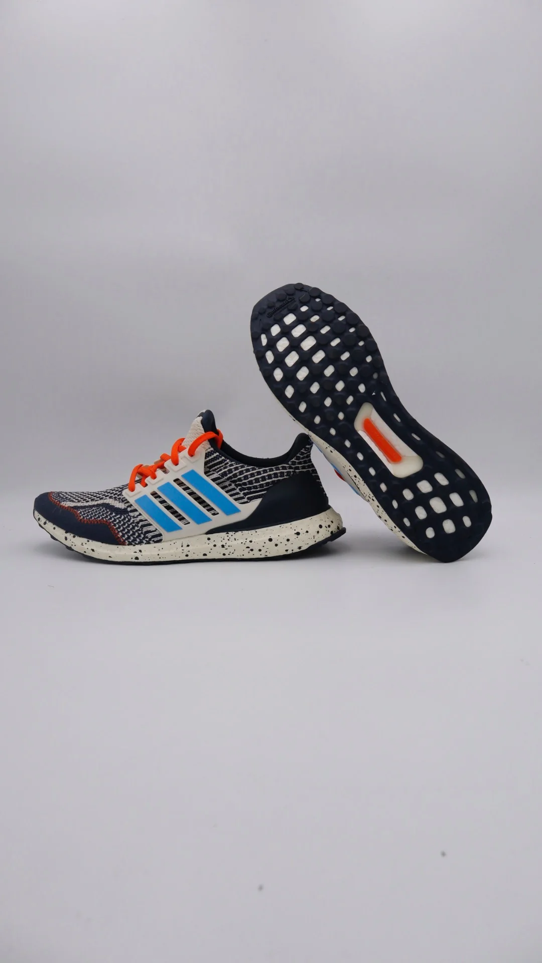Adidas NMD 5