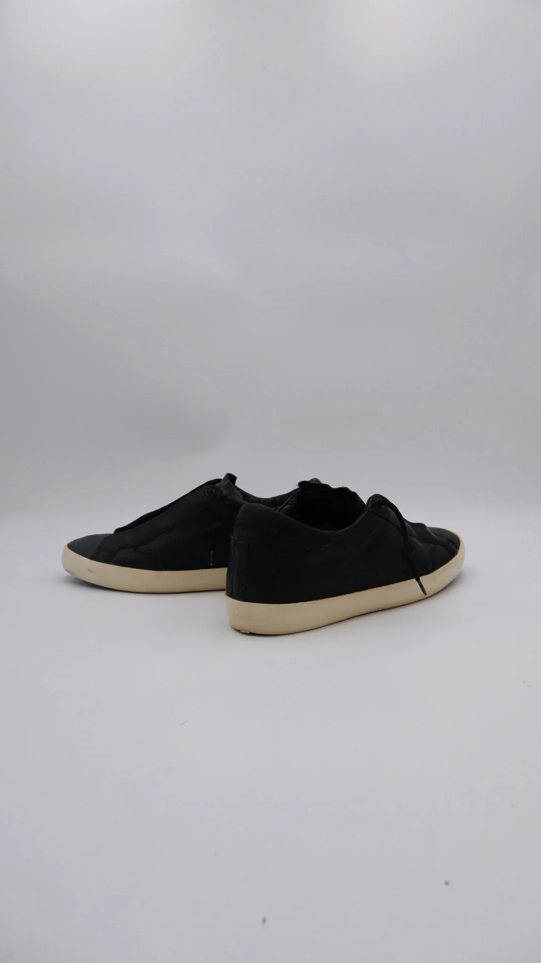 Golden Goose Superstar 4