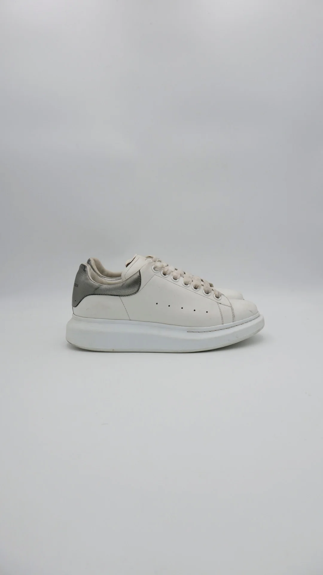 Mcqueen White Silver 