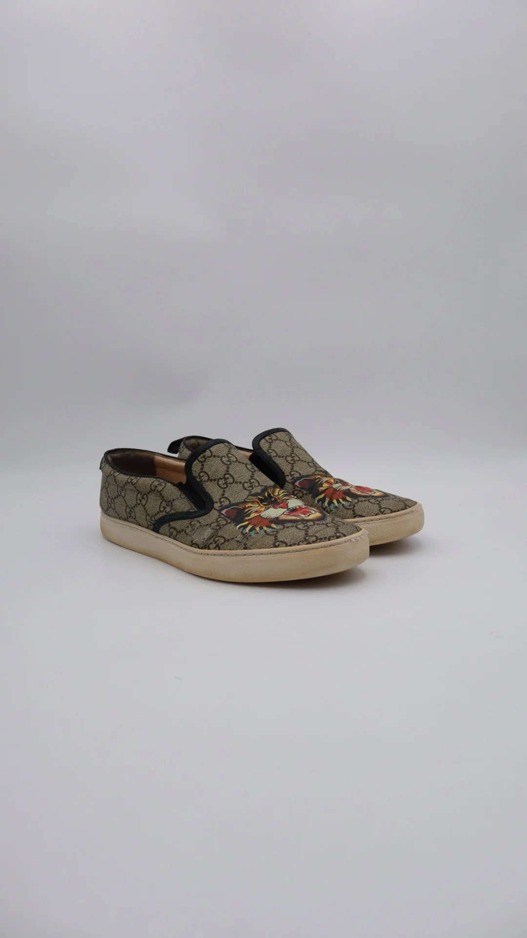 Gucci Slip On Monogram 2