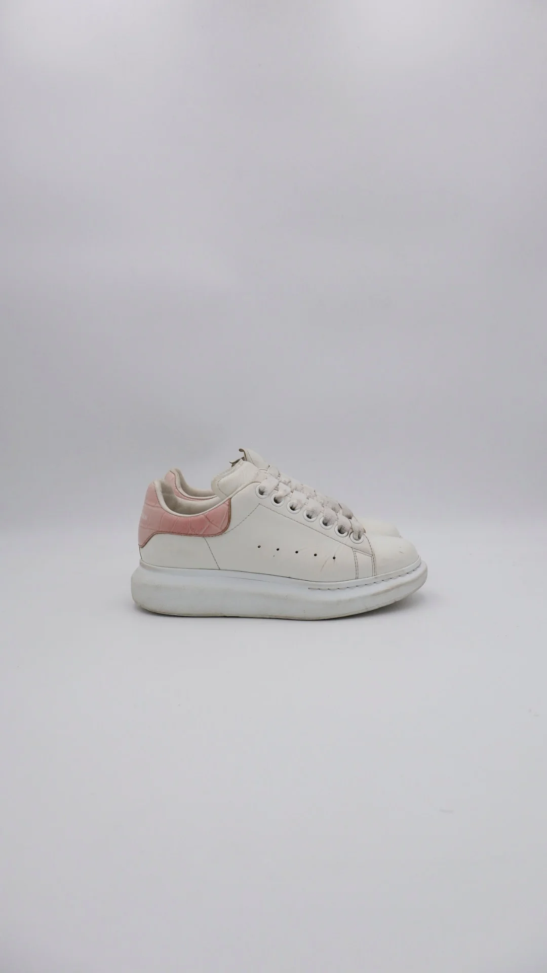 Mcqueen White Pink 