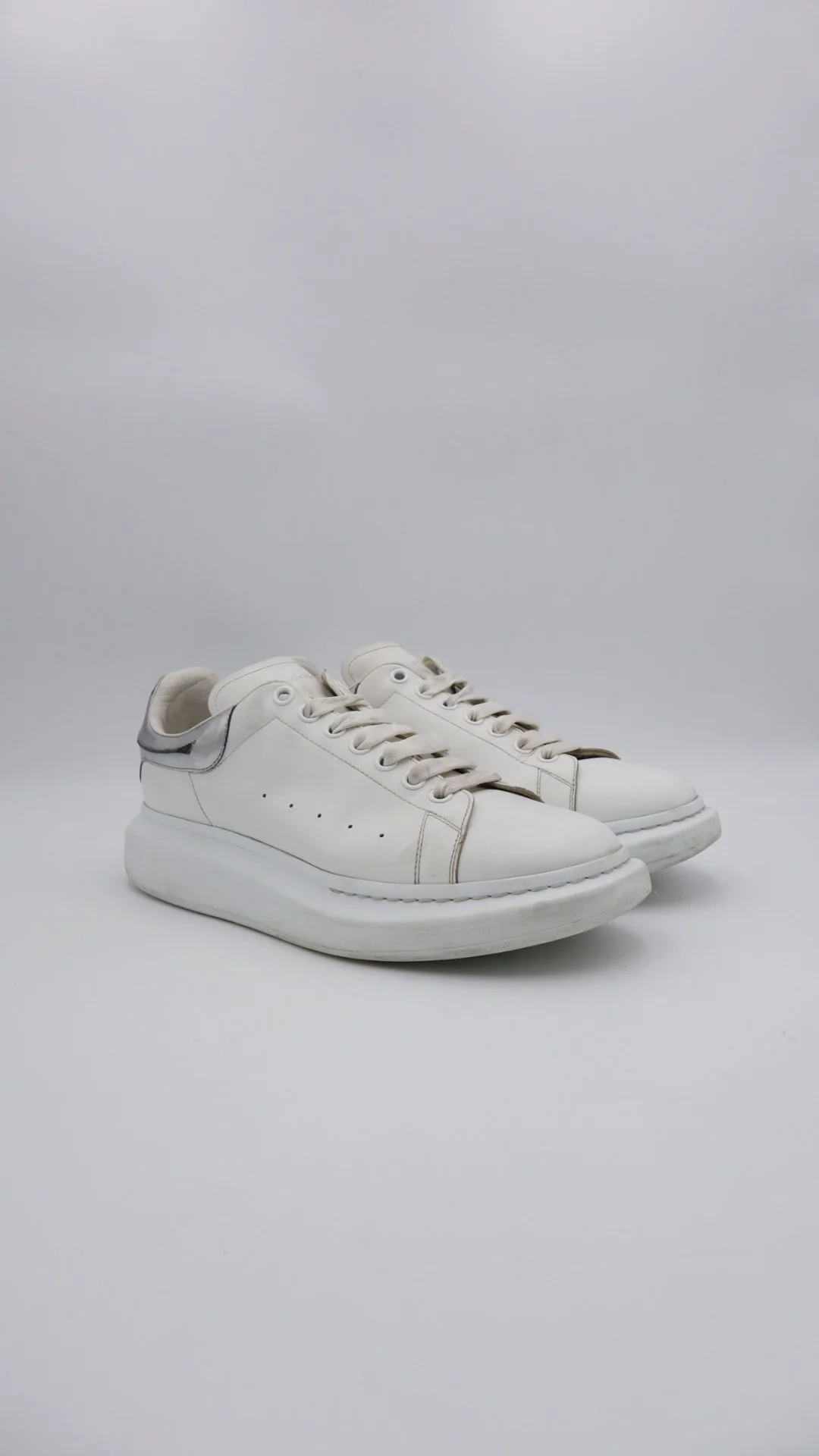 Mcqueen White Silver 2