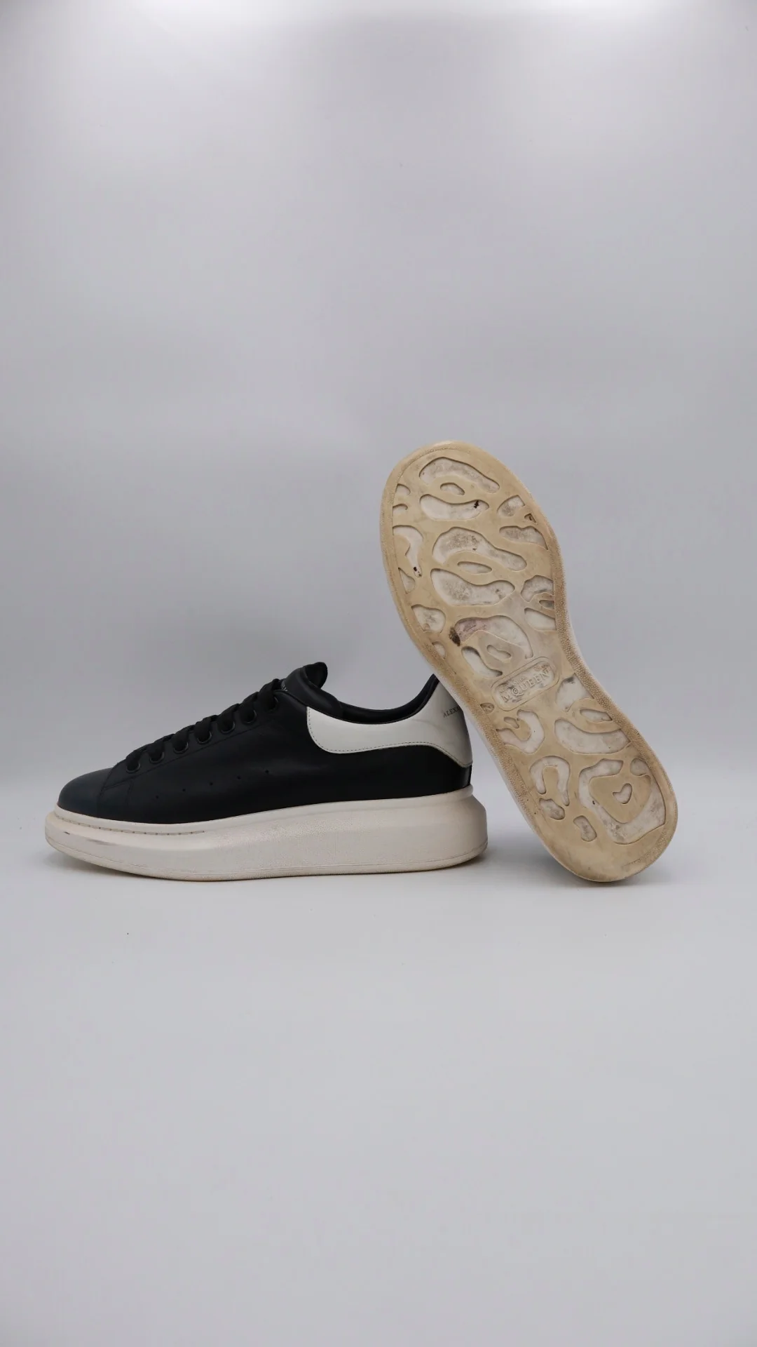 Mcqueen Black N White 5