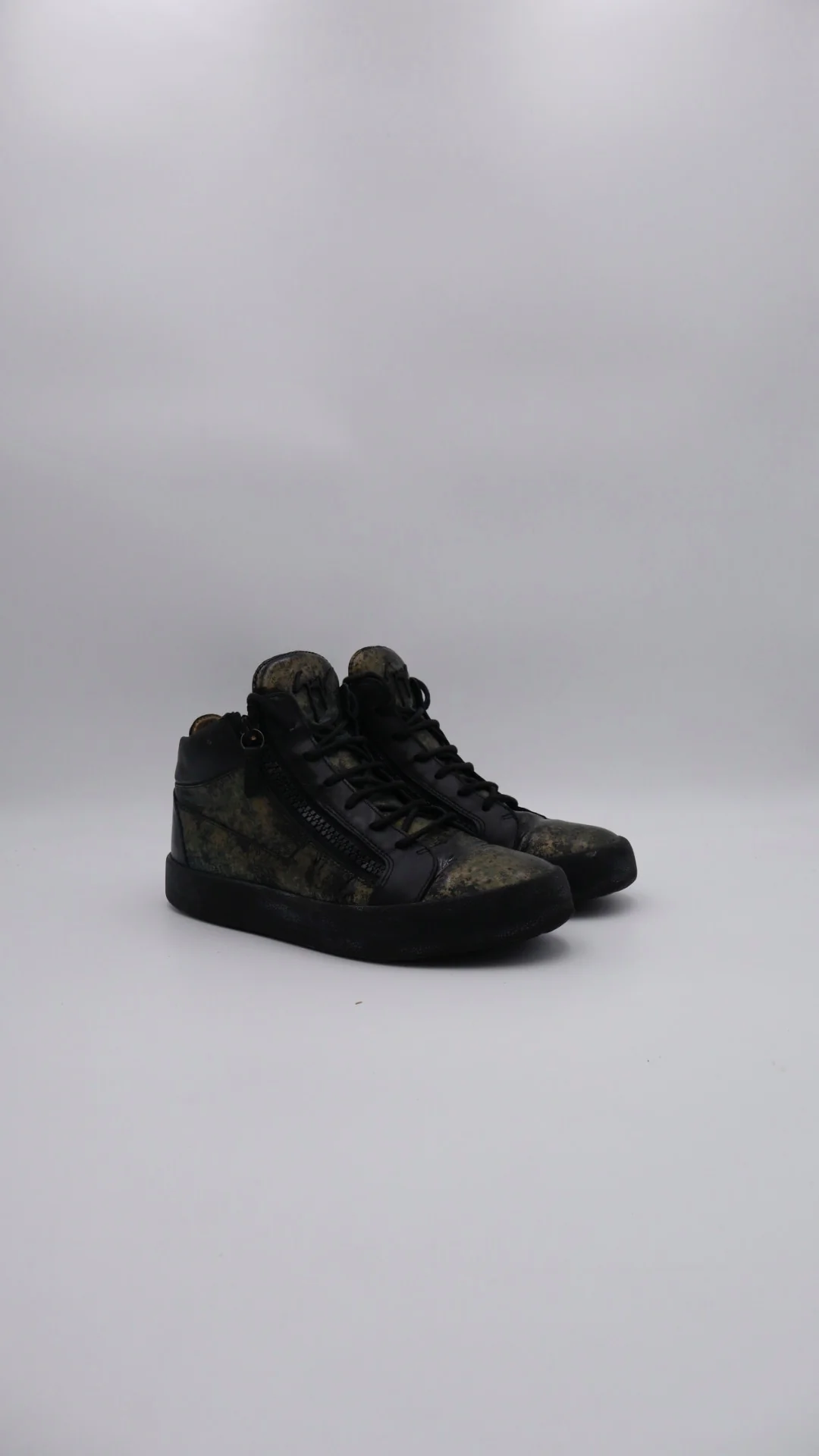 Giuseppe Zanotti 2