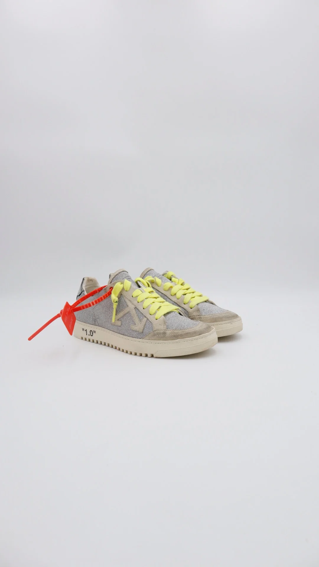 Off White Vulc Glitter 2