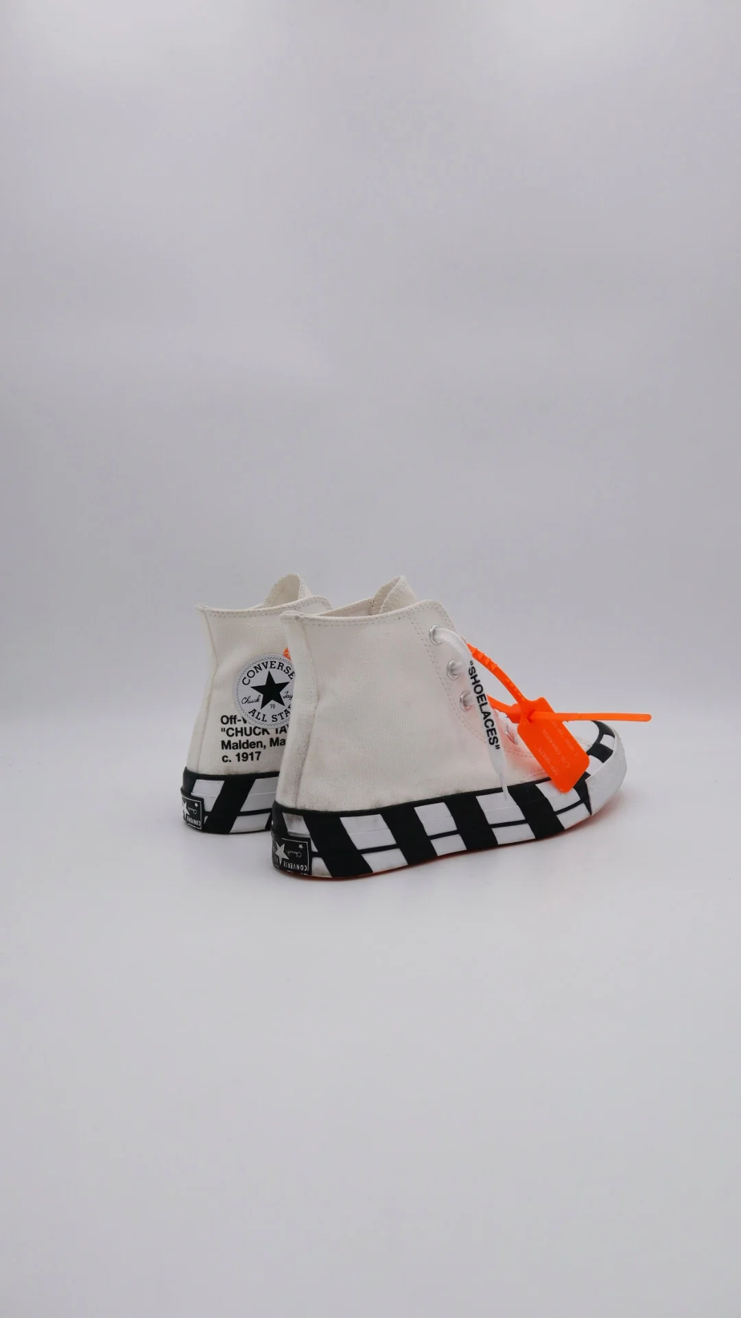 Converse Off White 3