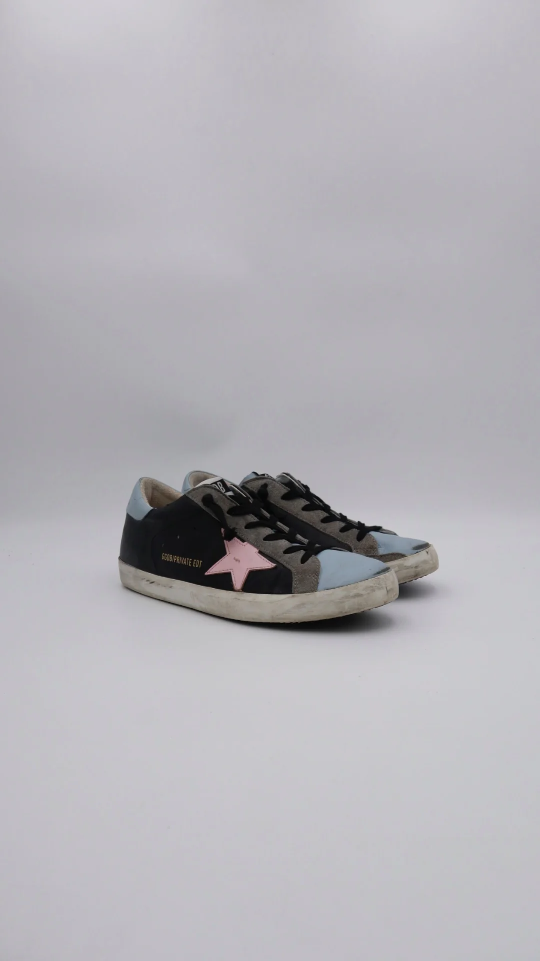Golden Goose Superstar 2