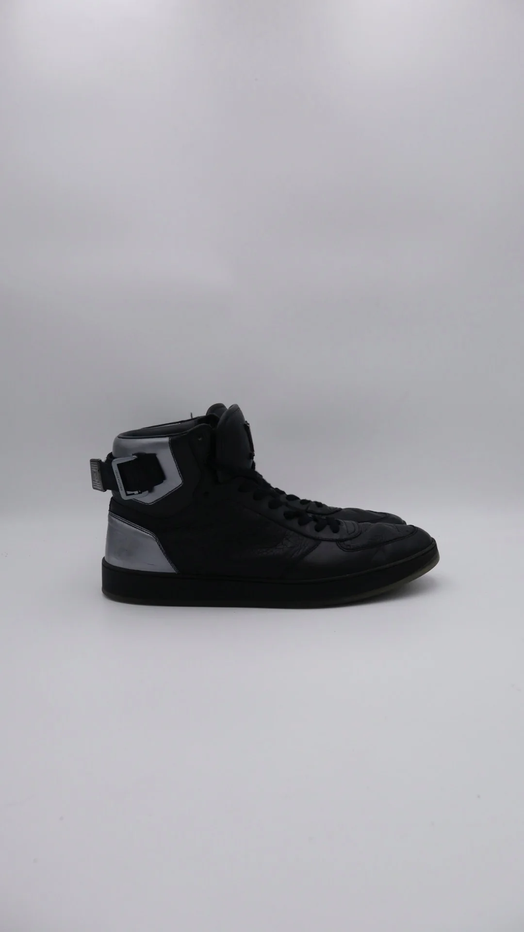 Louis Vuitton Rivioli High